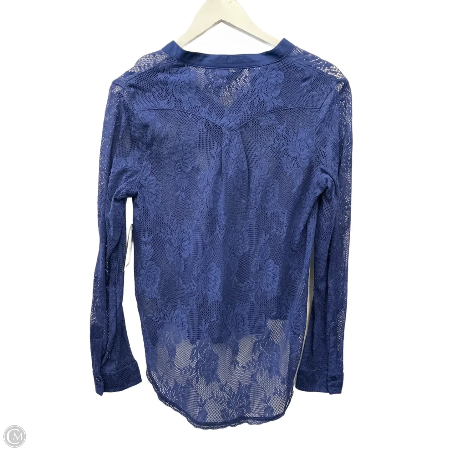 Top Long Sleeve By Guess In Blue, Size: S