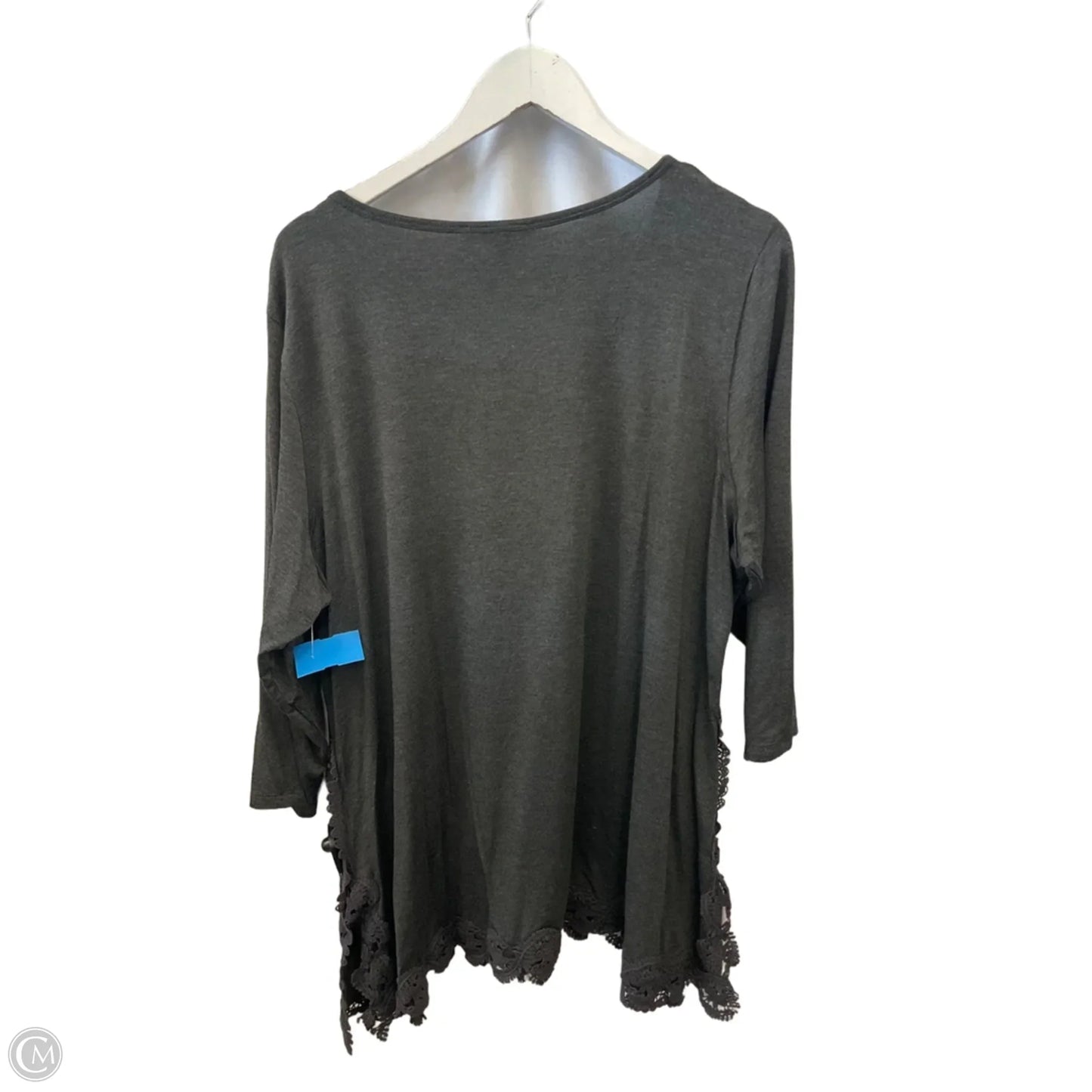 Top 3/4 Sleeve By Cable And Gauge In Grey, Size: 2x