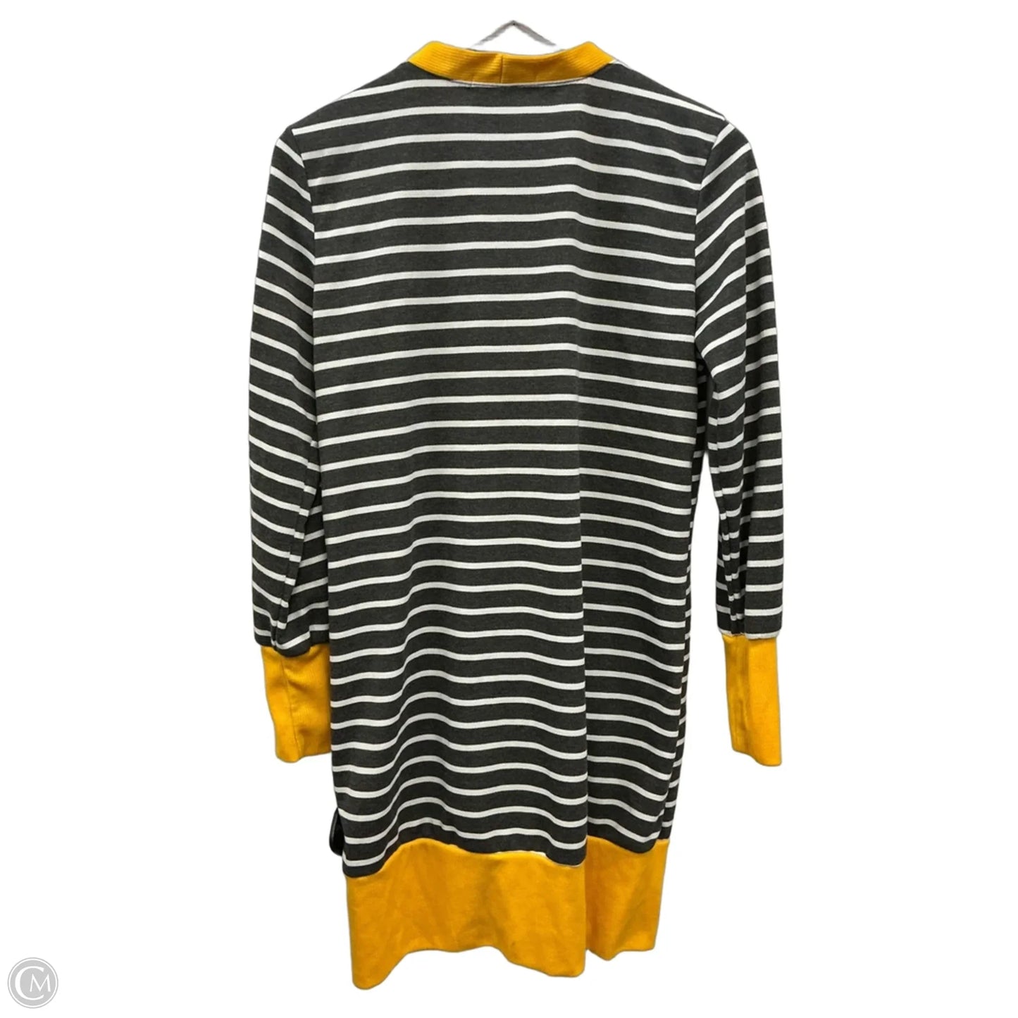 Cardigan By Clothes Mentor In Grey, Size: M