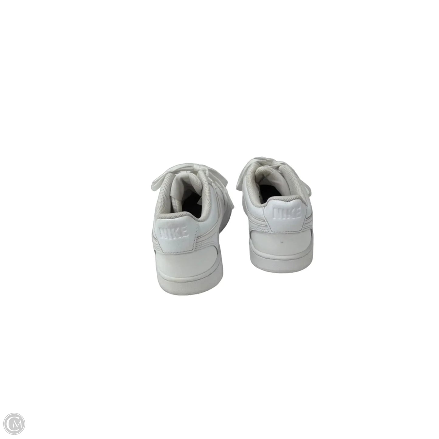 Shoes Sneakers By Nike In White, Size: 7