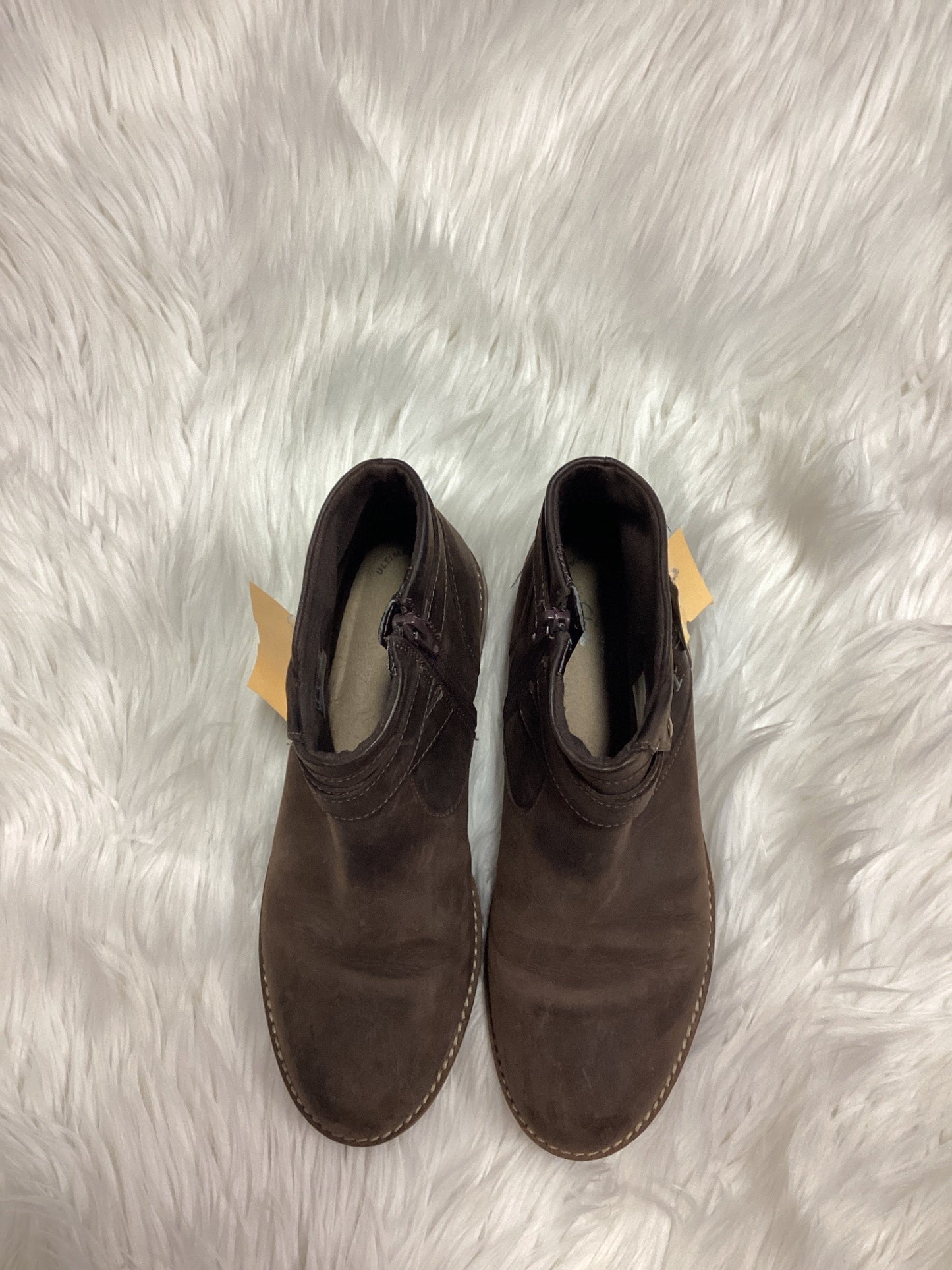 Boots Ankle Flats By Clarks In Brown, Size:8.5
