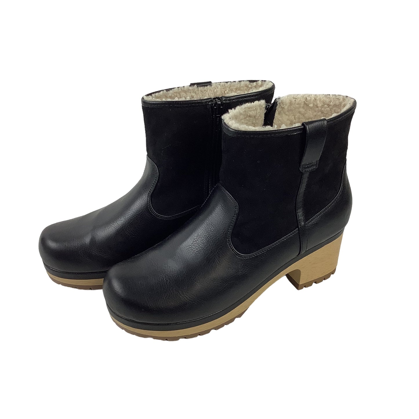 Boots Ankle Heels By Universal Thread Size: 10