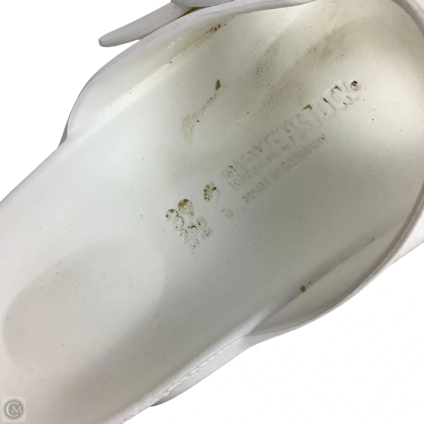 Sandals Flats By Birkenstock In White, Size: 8 (39)