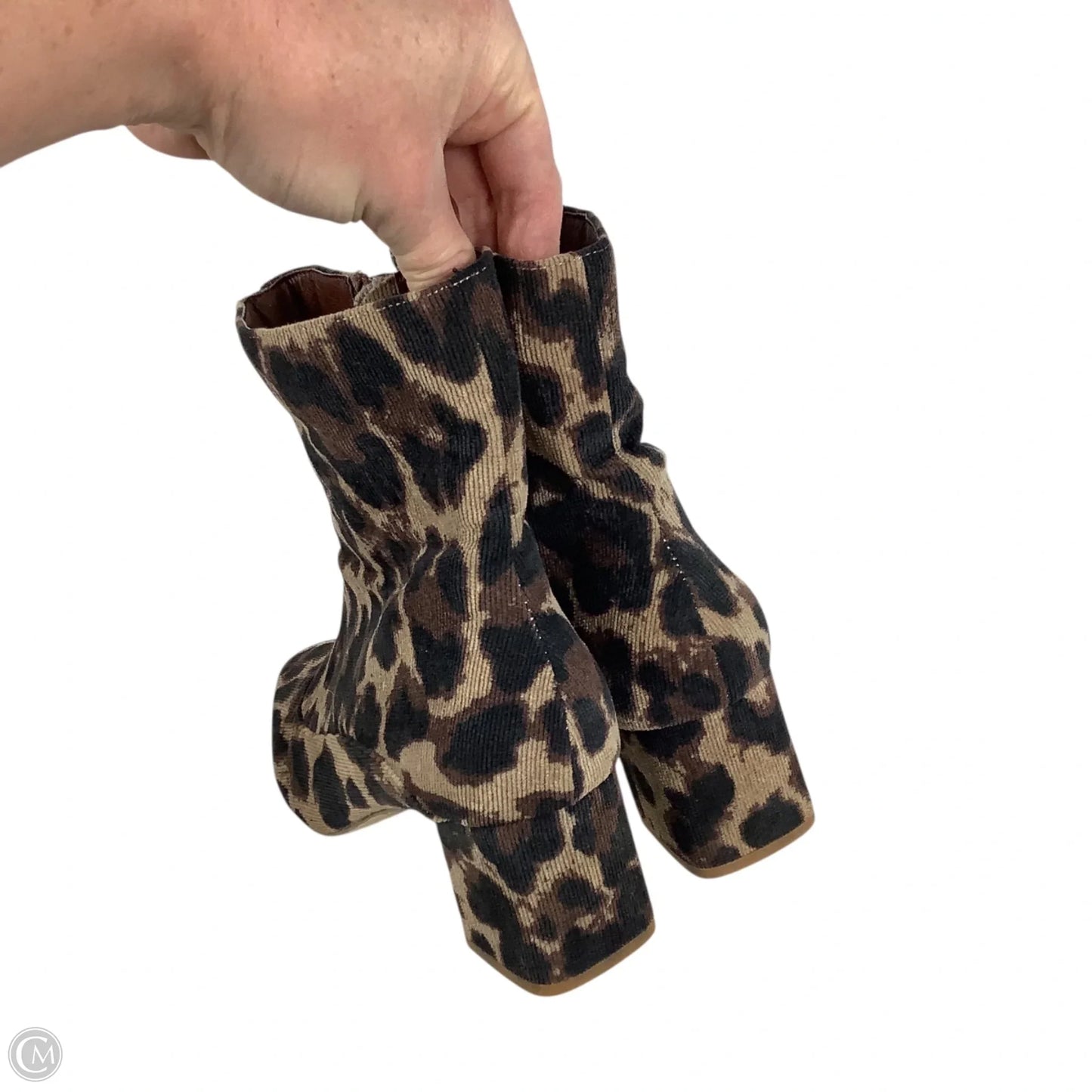Boots Ankle Heels By Clothes Mentor In Animal Print, Size: 8