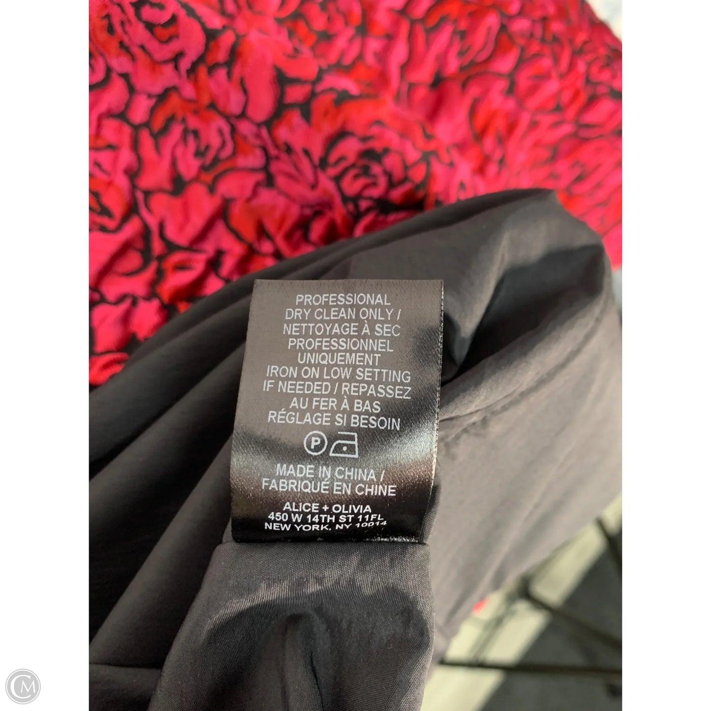 Dress Designer By Alice + Olivia In Black & Pink, Size: M