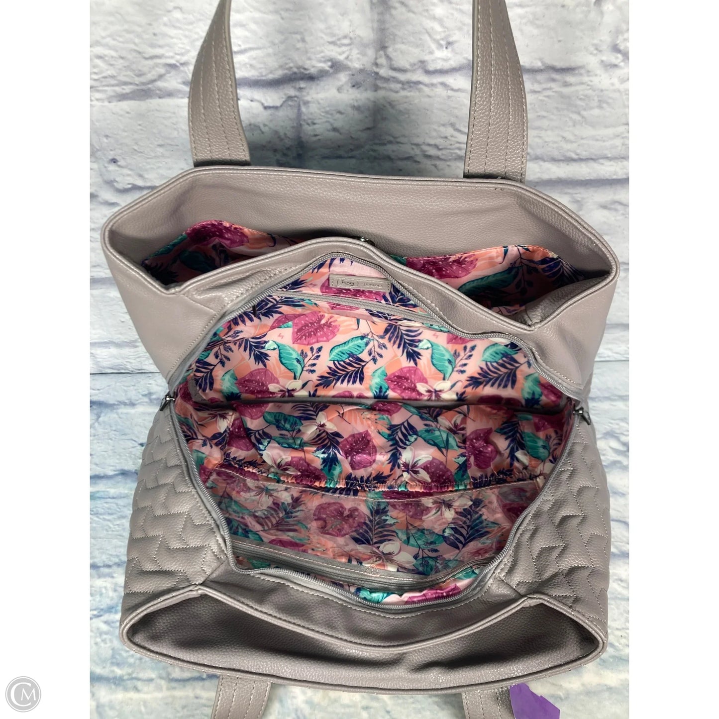 Tote By Lug, Size: Large