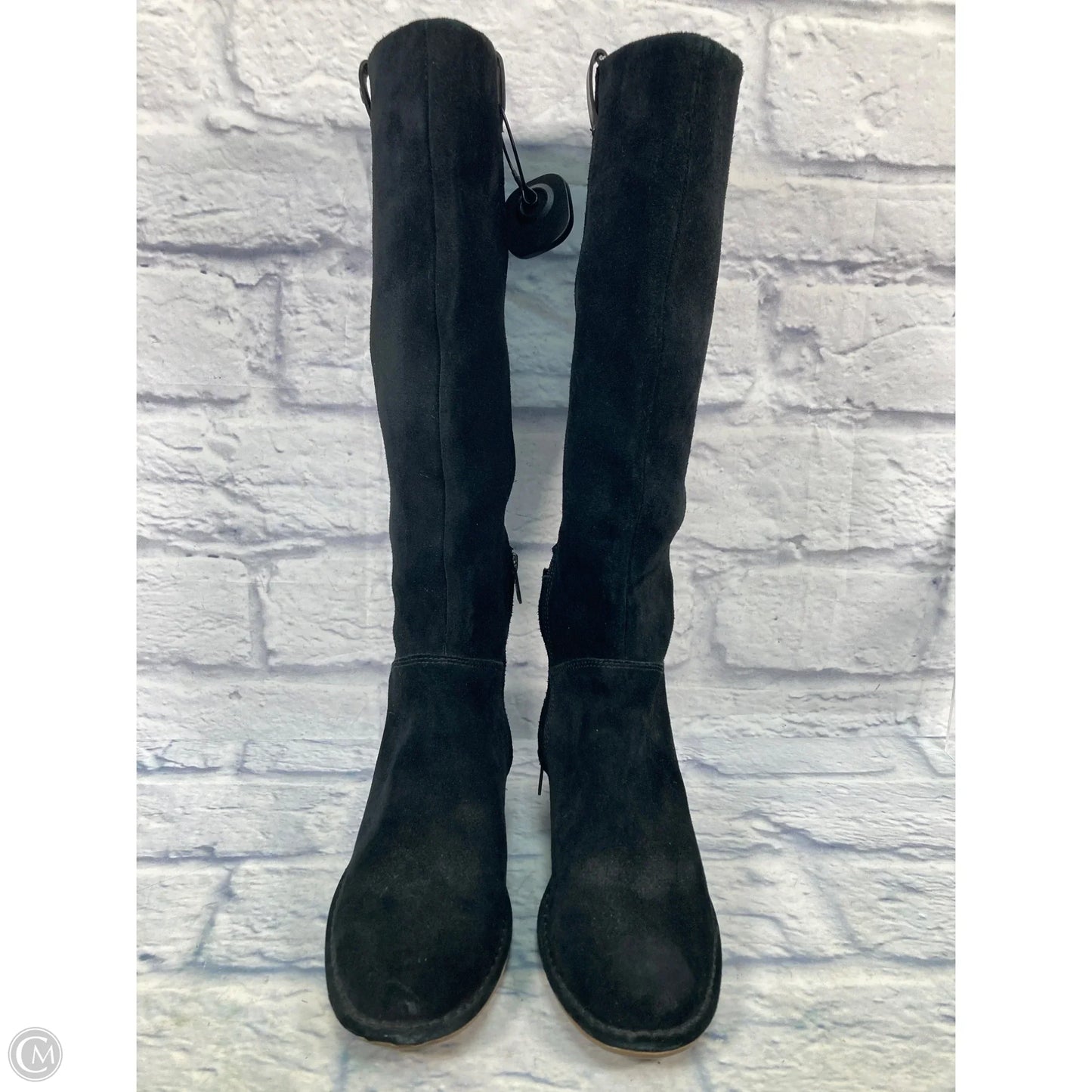 Boots Designer By Ugg In Black, Size: 9