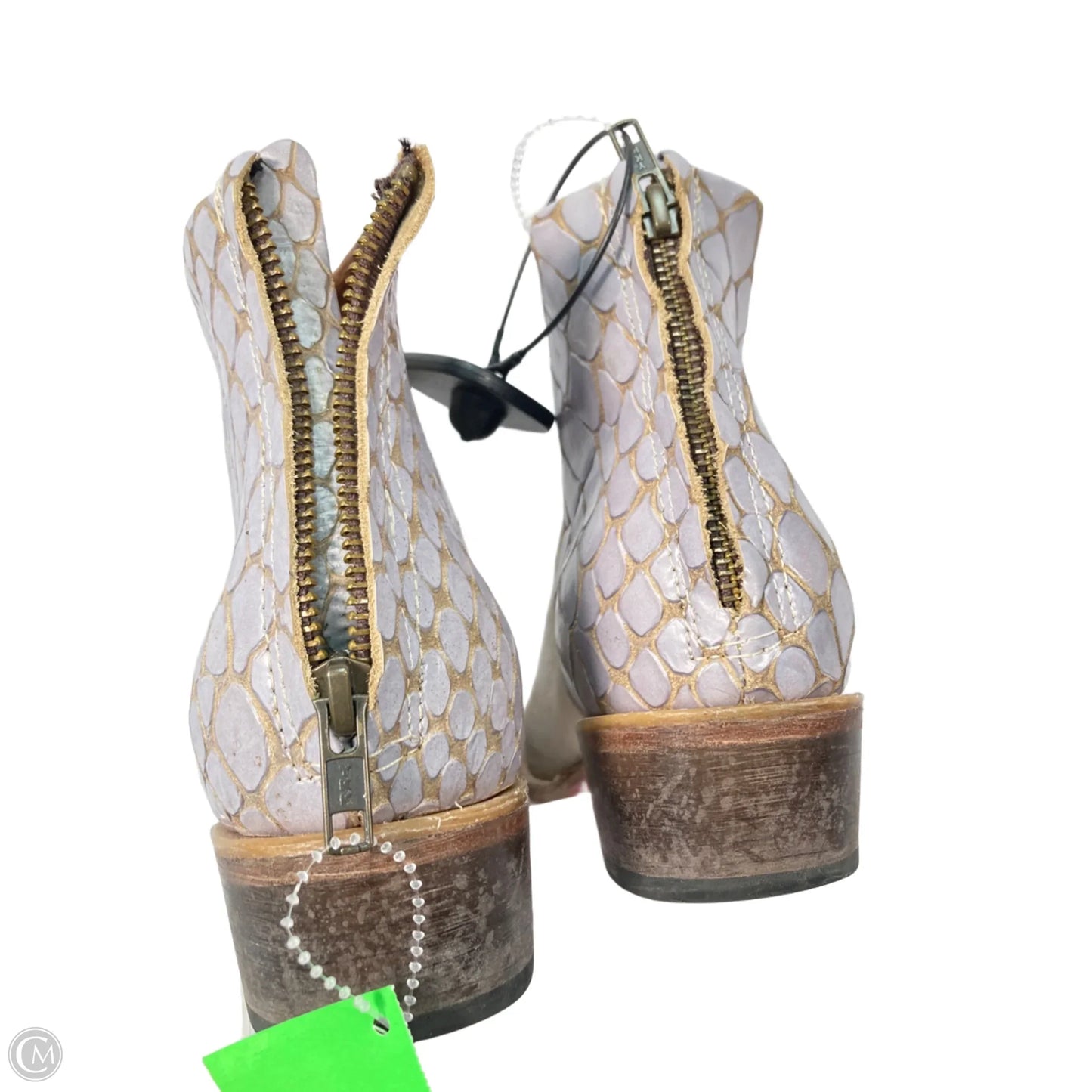 Boots Ankle Flats By Freebird In Tan, Size: 9