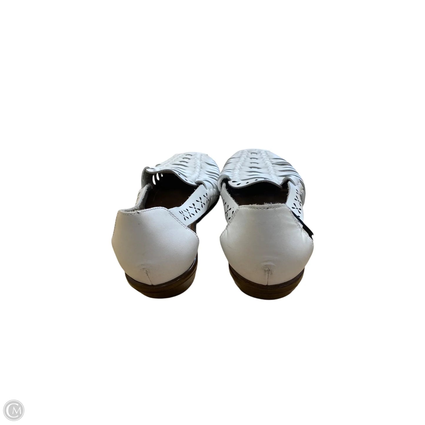 Shoes Heels Wedge By Comfortiva In White, Size: 6