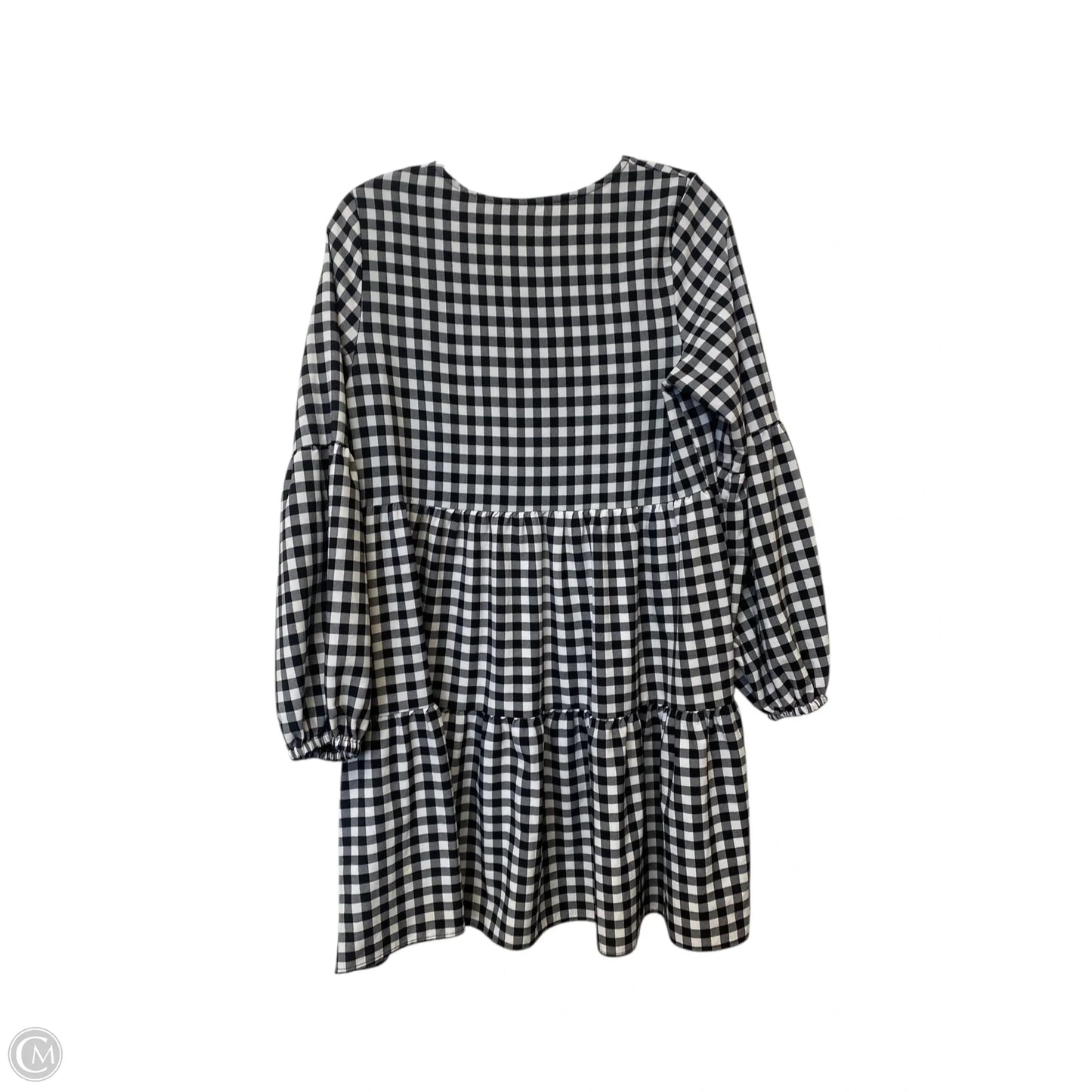 Dress Casual Short By Cmf In Black & White, Size: M
