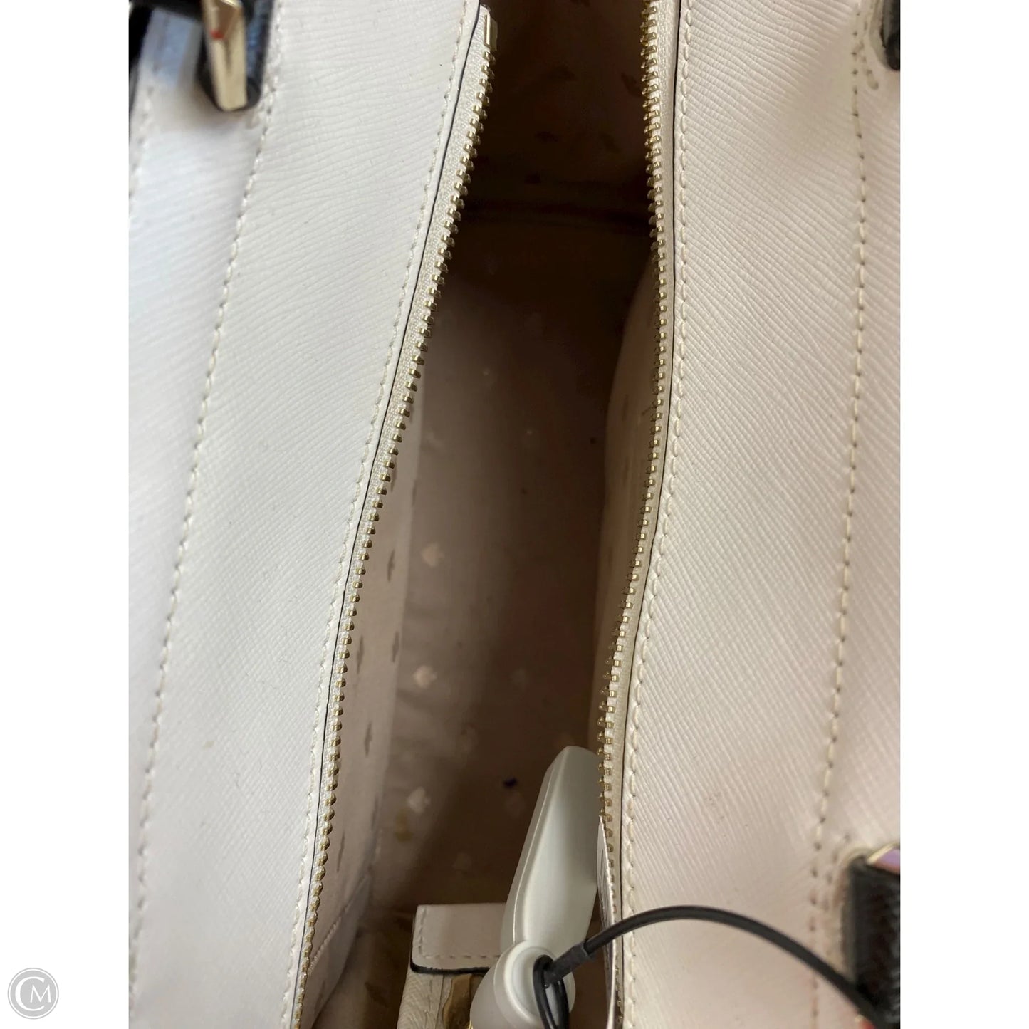 Crossbody Designer By Kate Spade, Size: Medium