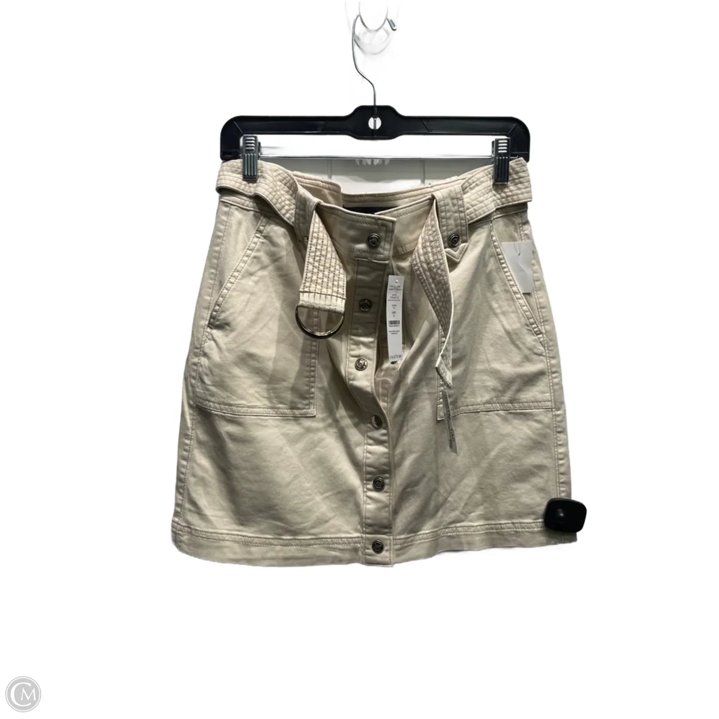 Skirt Mini & Short By White House Black Market In Cream, Size: 6