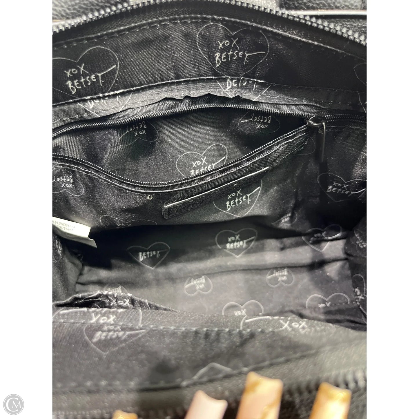 Handbag By Betsey Johnson, Size: Medium