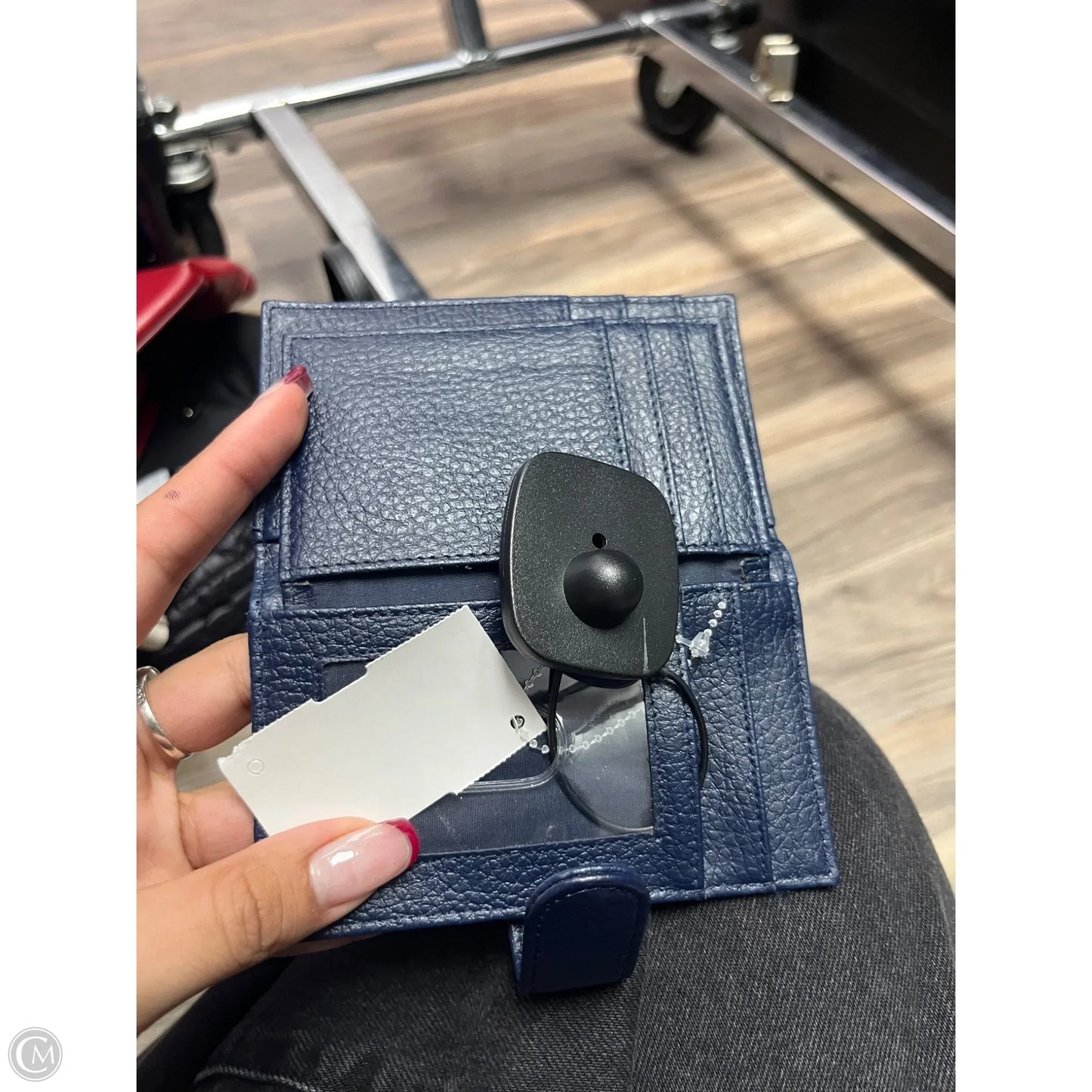 Wallet By Clothes Mentor, Size: Small