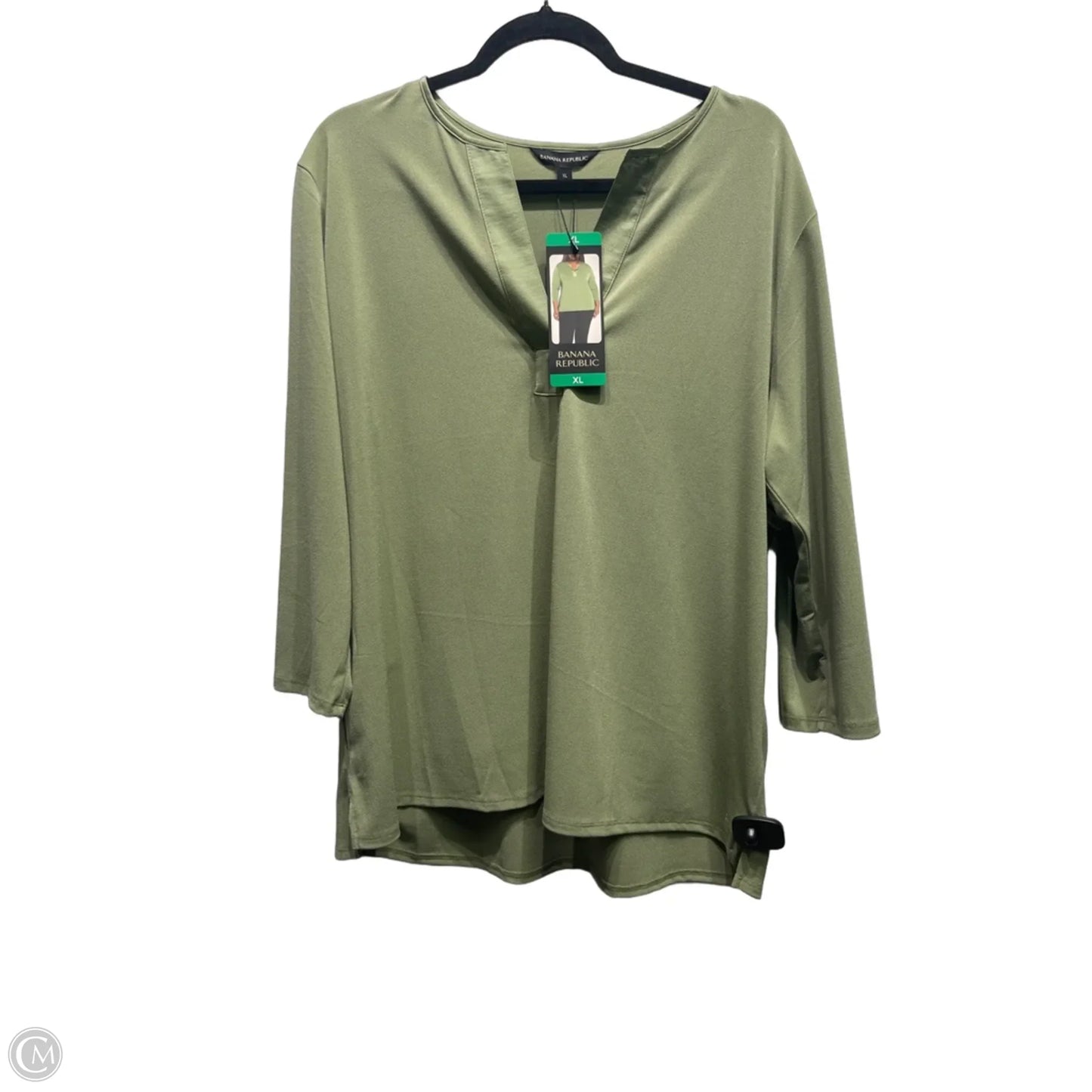 Top Long Sleeve By Banana Republic In Green, Size: Xl