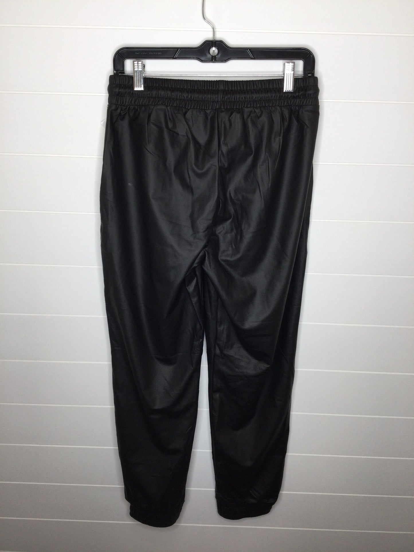 Pants Joggers Size: L