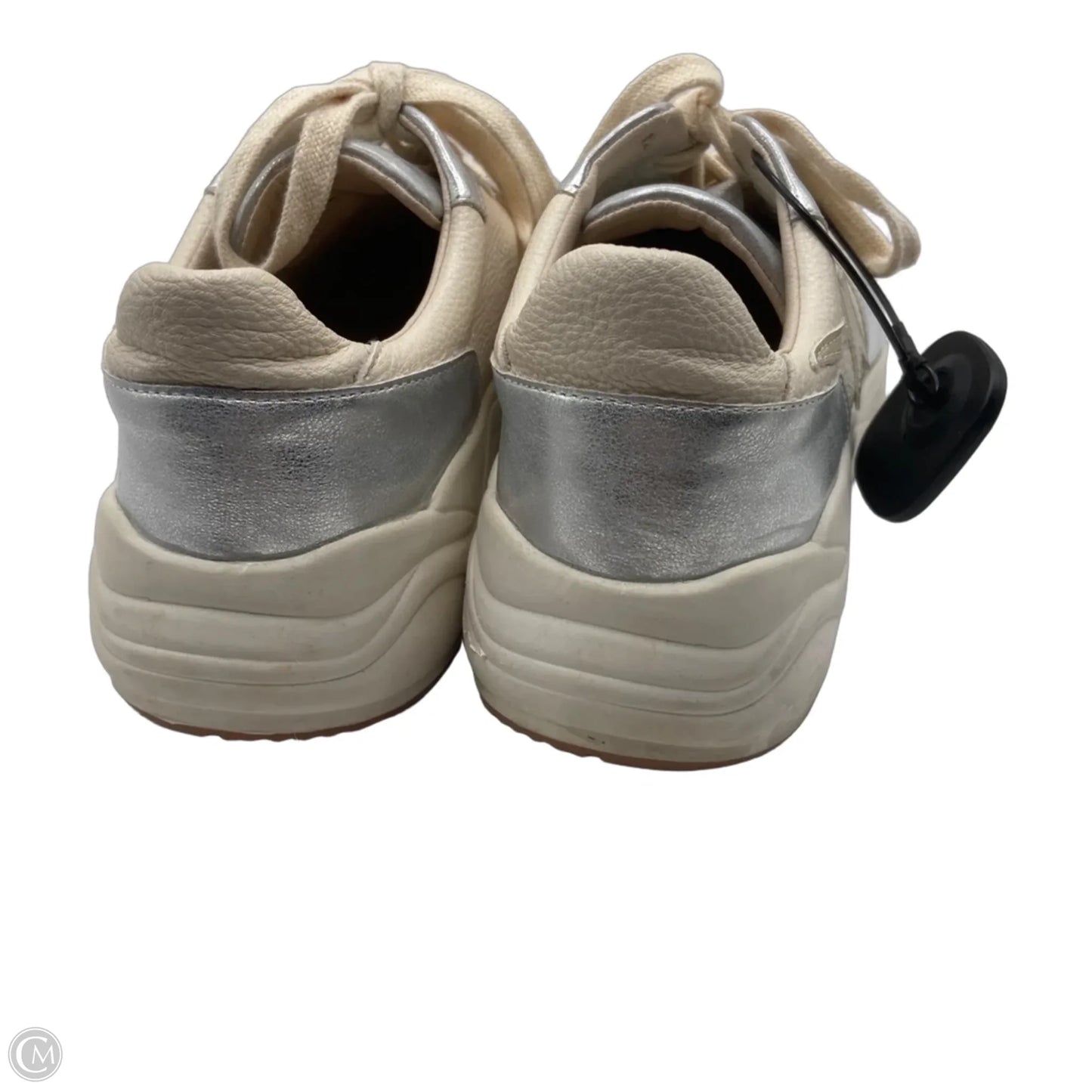 Shoes Sneakers By Oasis Society In Cream, Size: 6.5