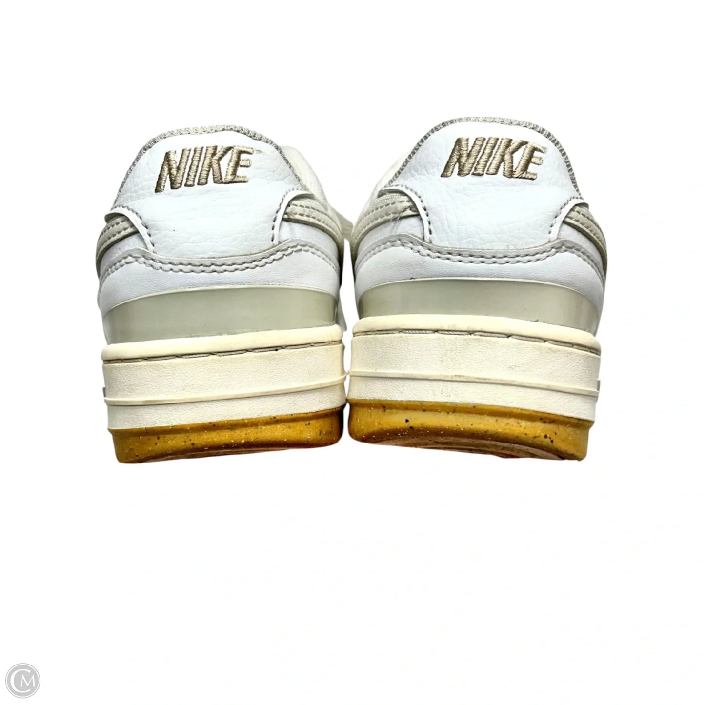 Shoes Sneakers By Nike In White, Size: 8.5
