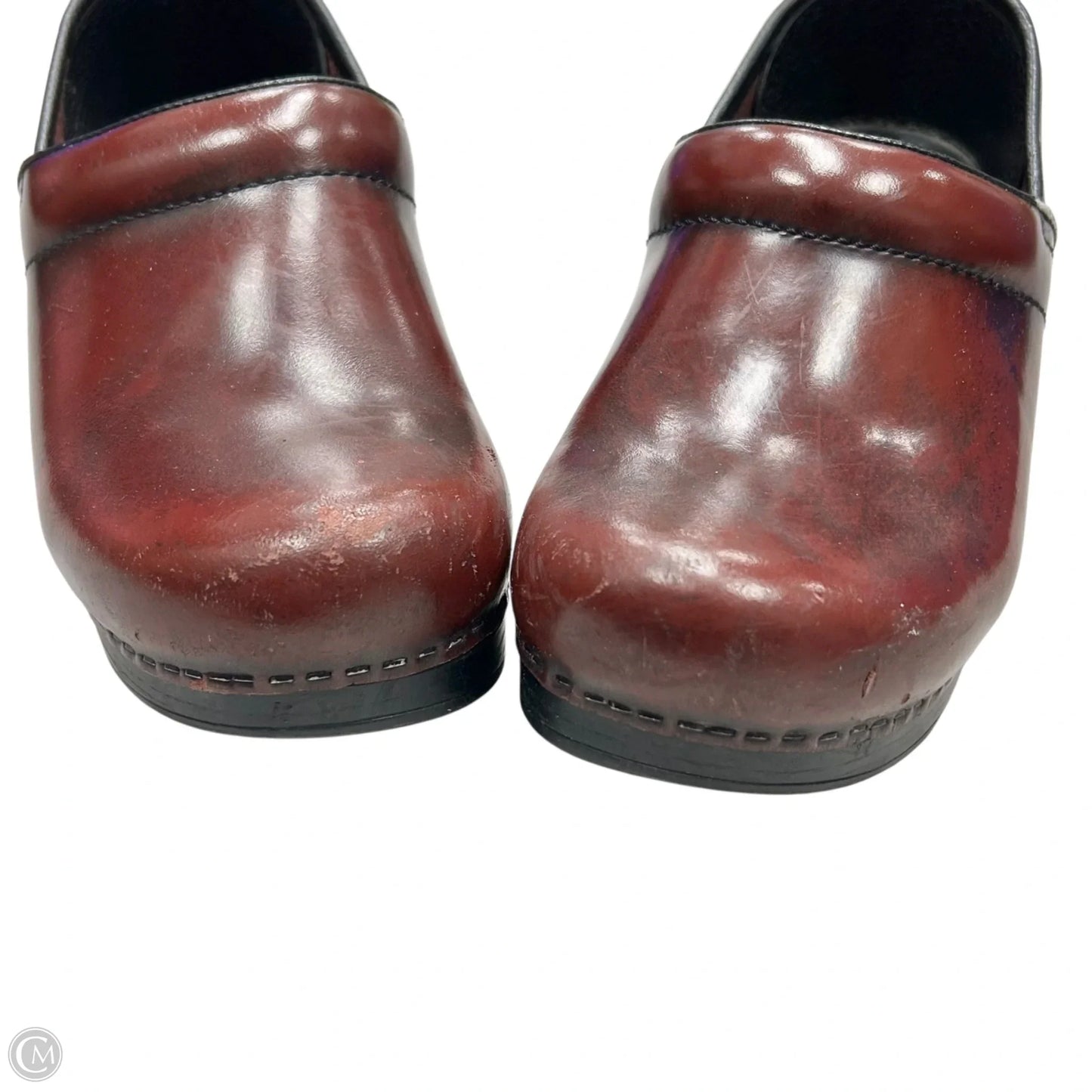 Shoes Flats By Dansko In Brown & Red, Size: 8.5