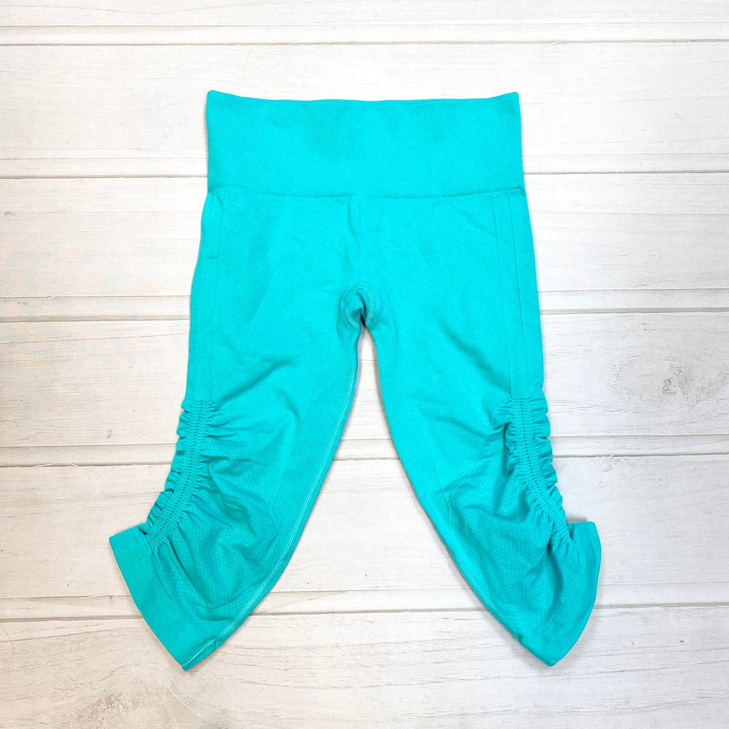 Athletic Leggings Capris By Lululemon Size: S