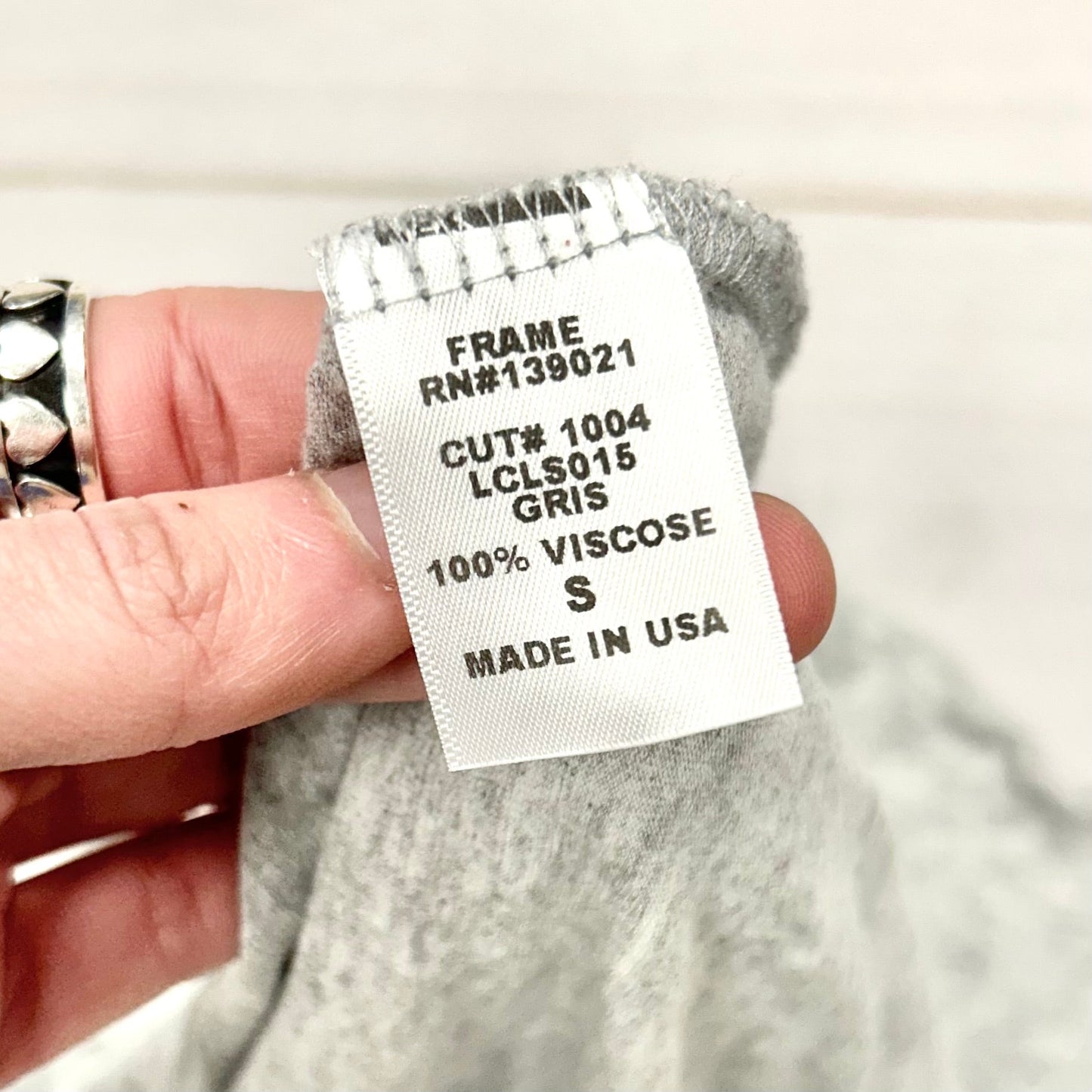 Top Long Sleeve Designer By Frame Size: S