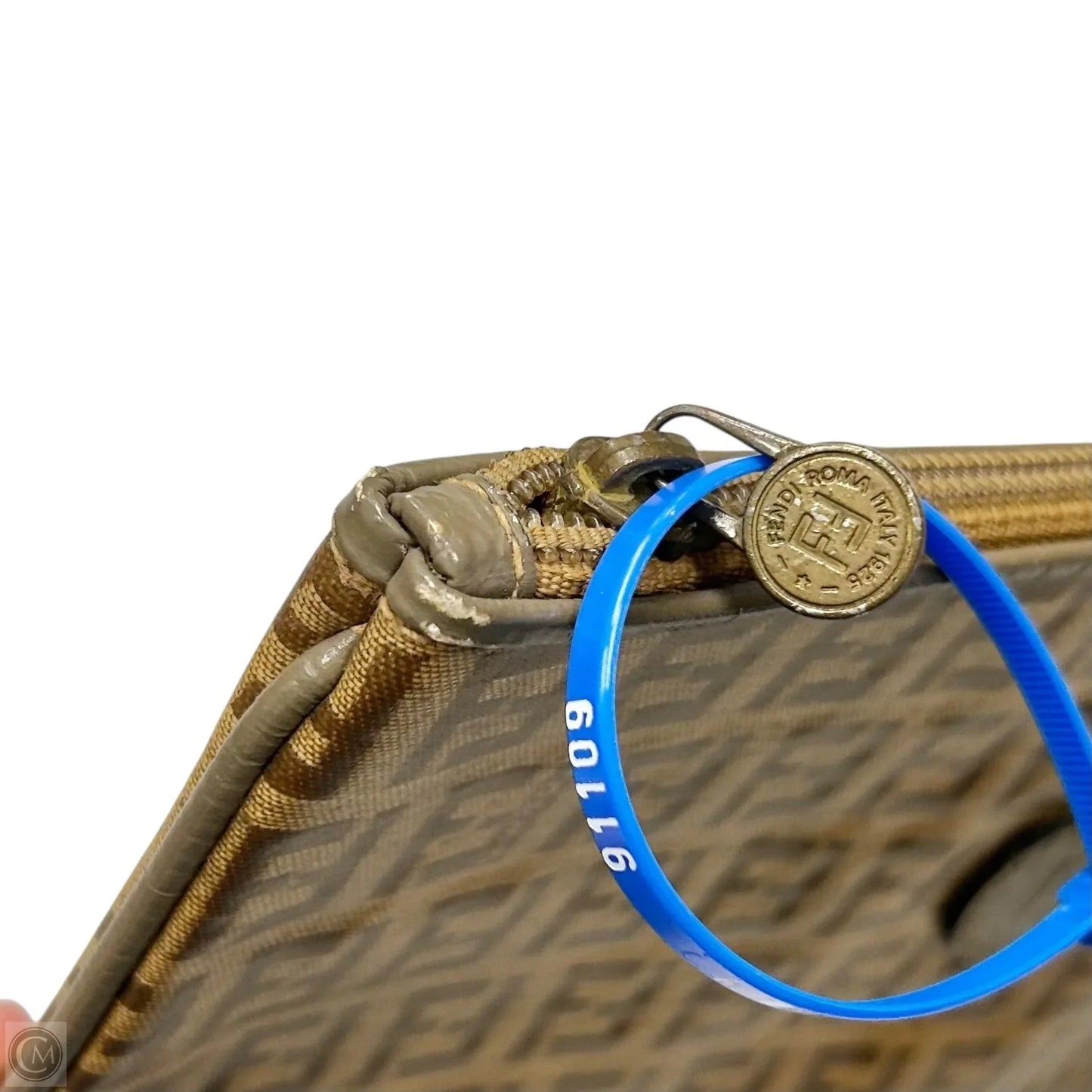 Clutch Luxury Designer By Fendi, Size: Medium