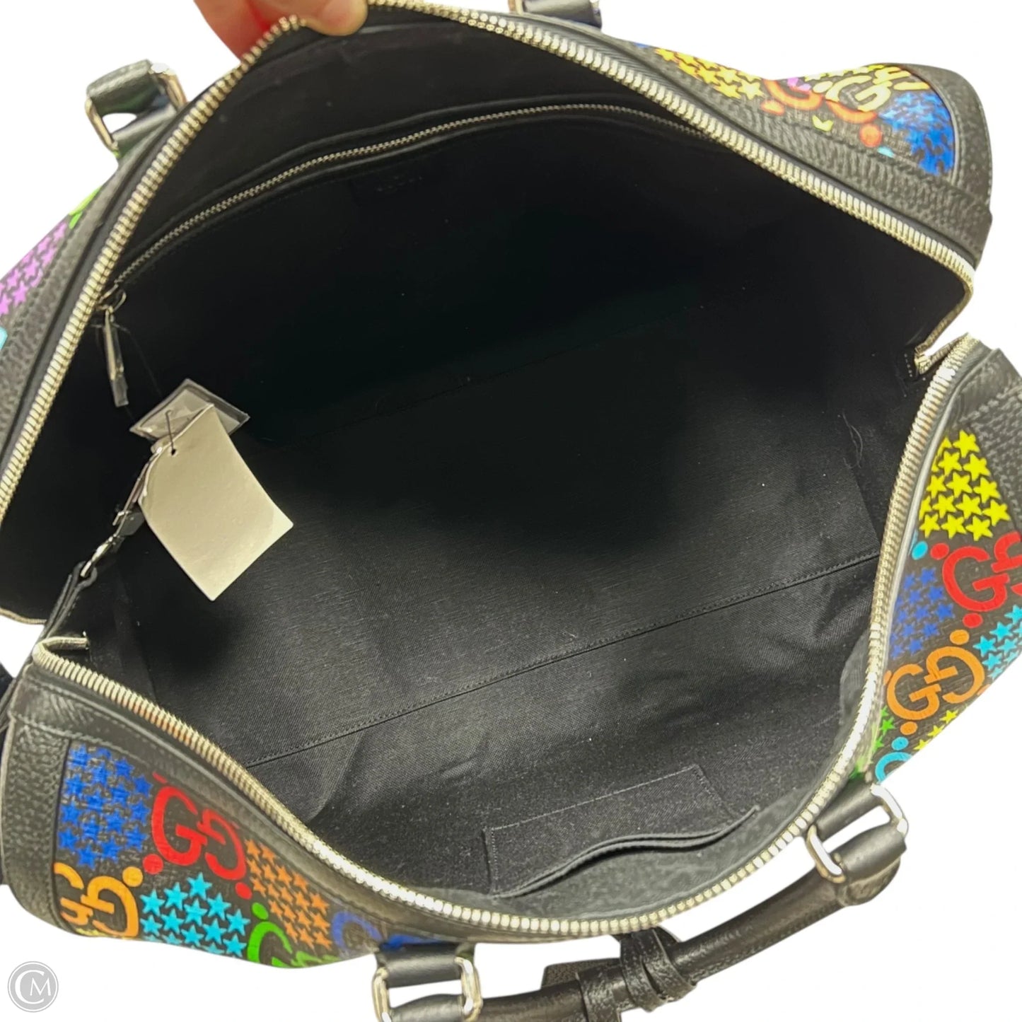 Duffle And Weekender Luxury Designer By Gucci, Size: Large