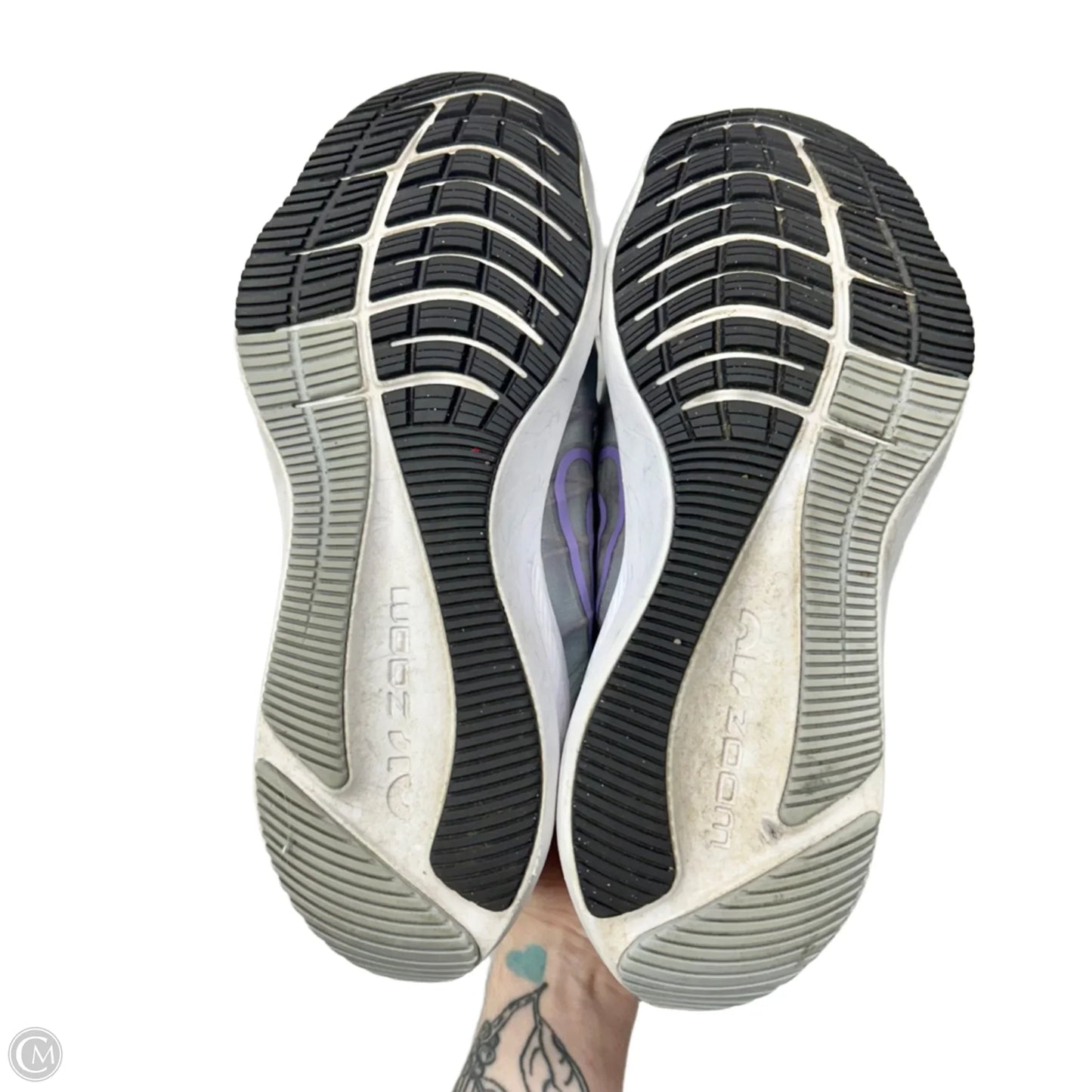 Shoes Athletic By Nike In Grey & Orange, Size: 9