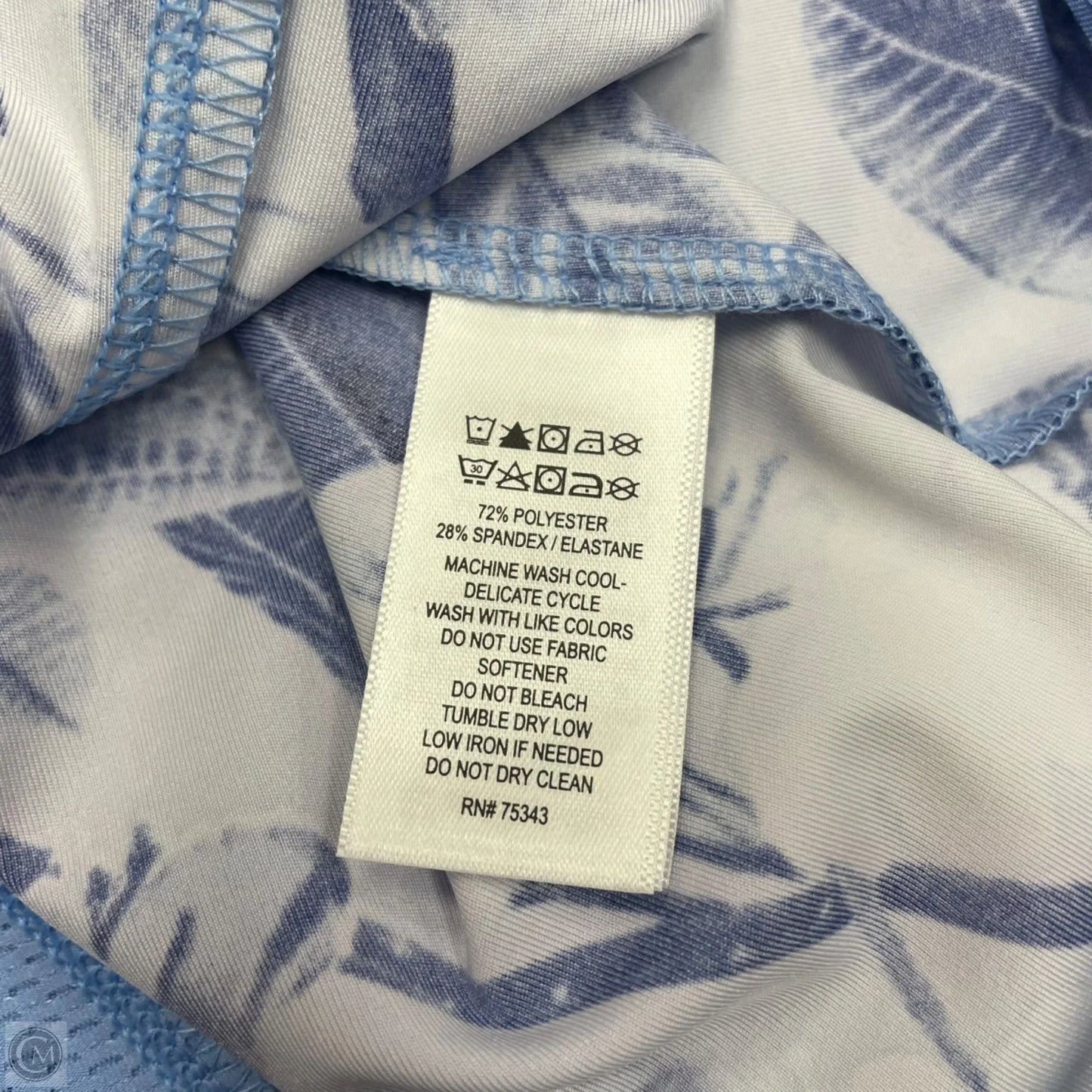 Athletic Top Long Sleeve Collar By Tommy Bahama In Tropical Print, Size: M