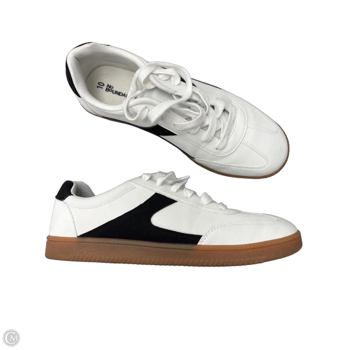 Shoes Sneakers By No Boundaries In Black & White, Size: 10