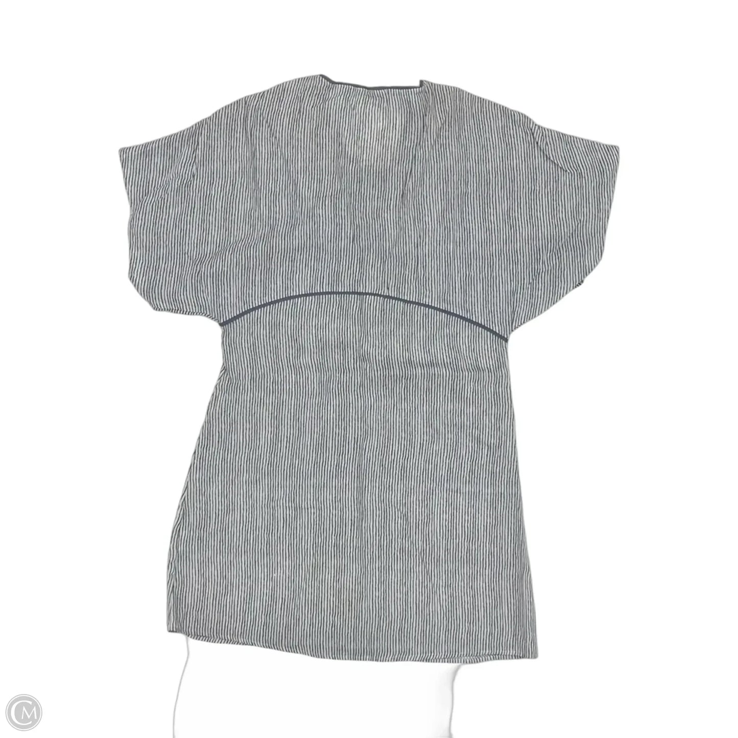 Dress Casual Short By Cmf In Striped Pattern, Size: M