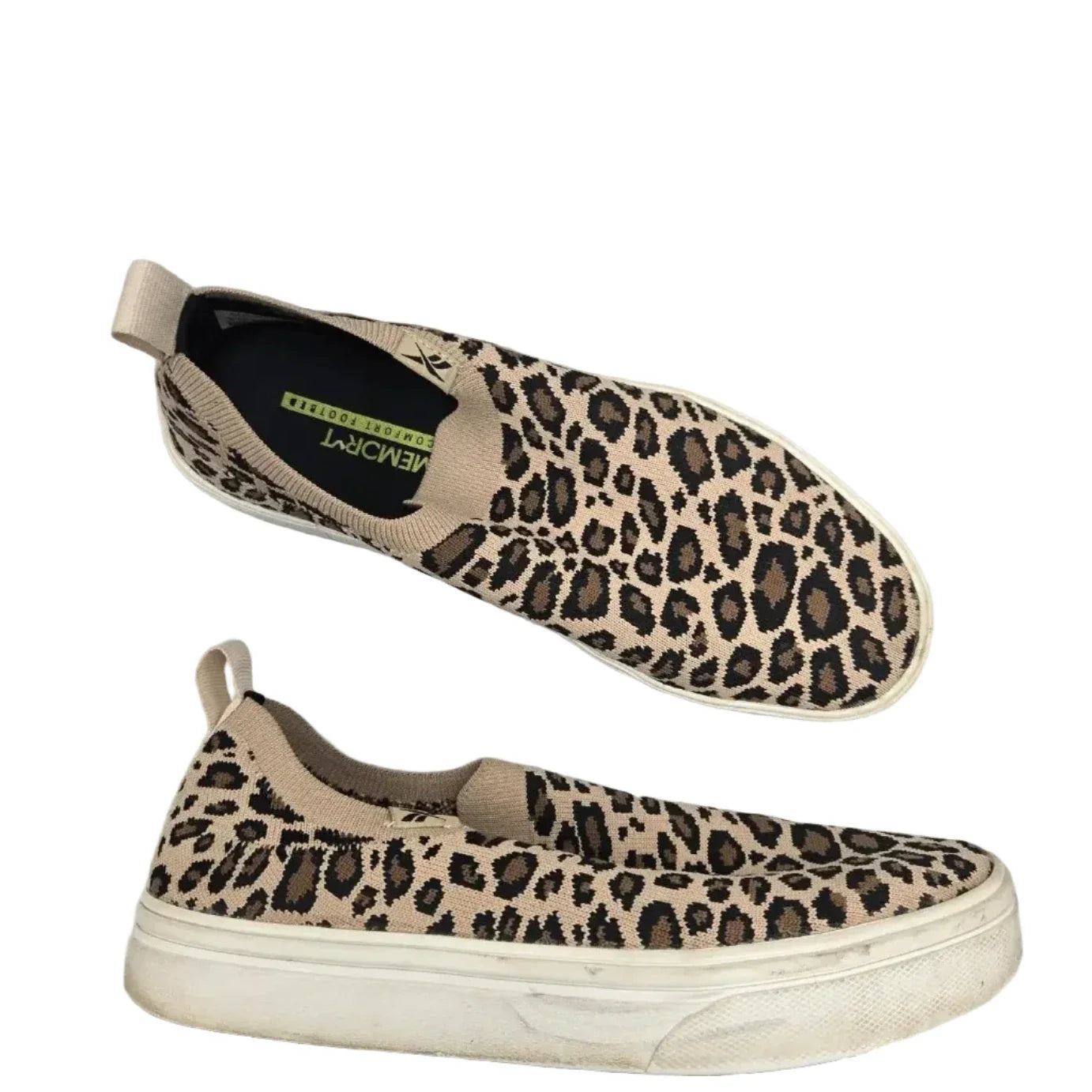 Shoes Flats By Reebok In Animal Print, Size: 8