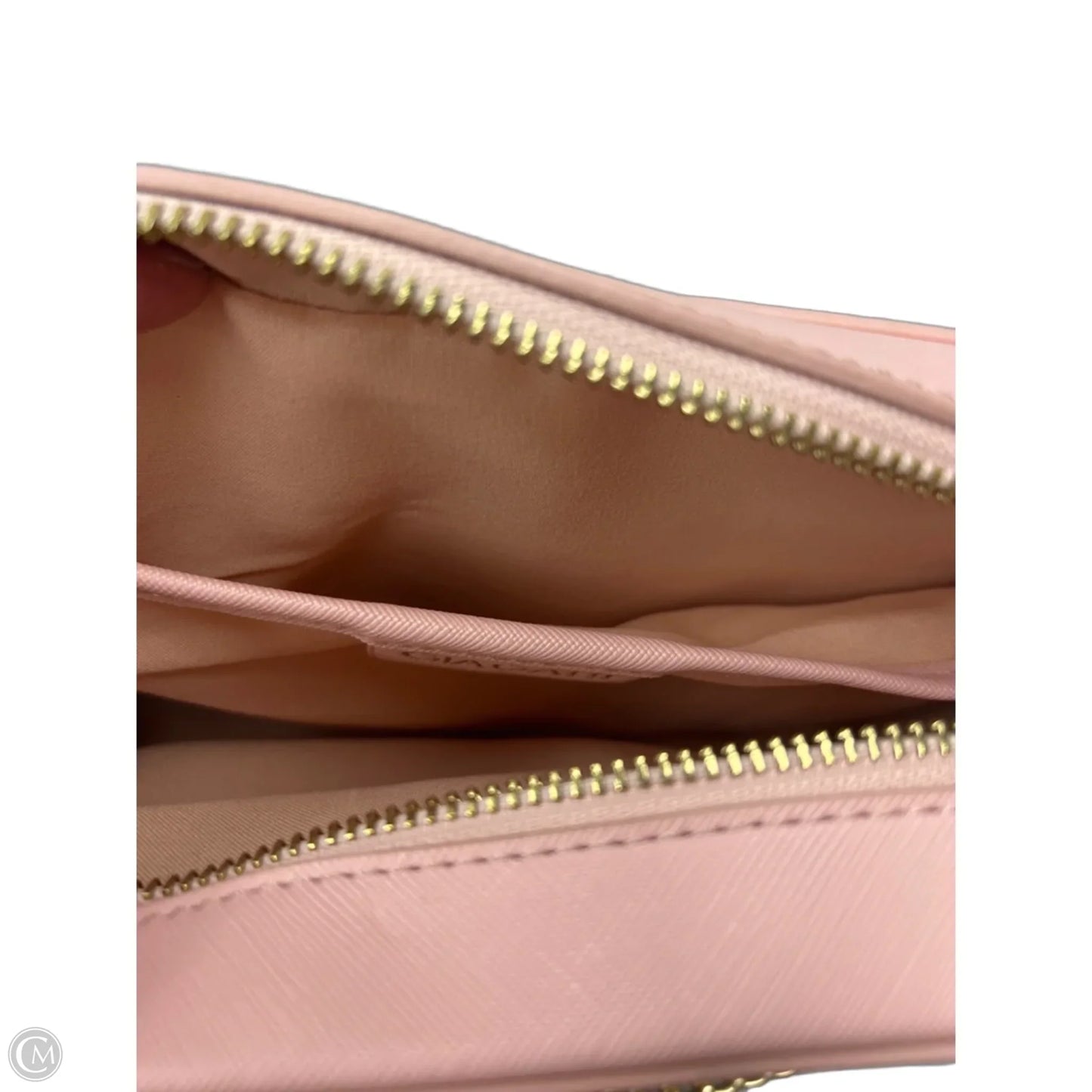 Crossbody By Clothes Mentor, Size: Medium