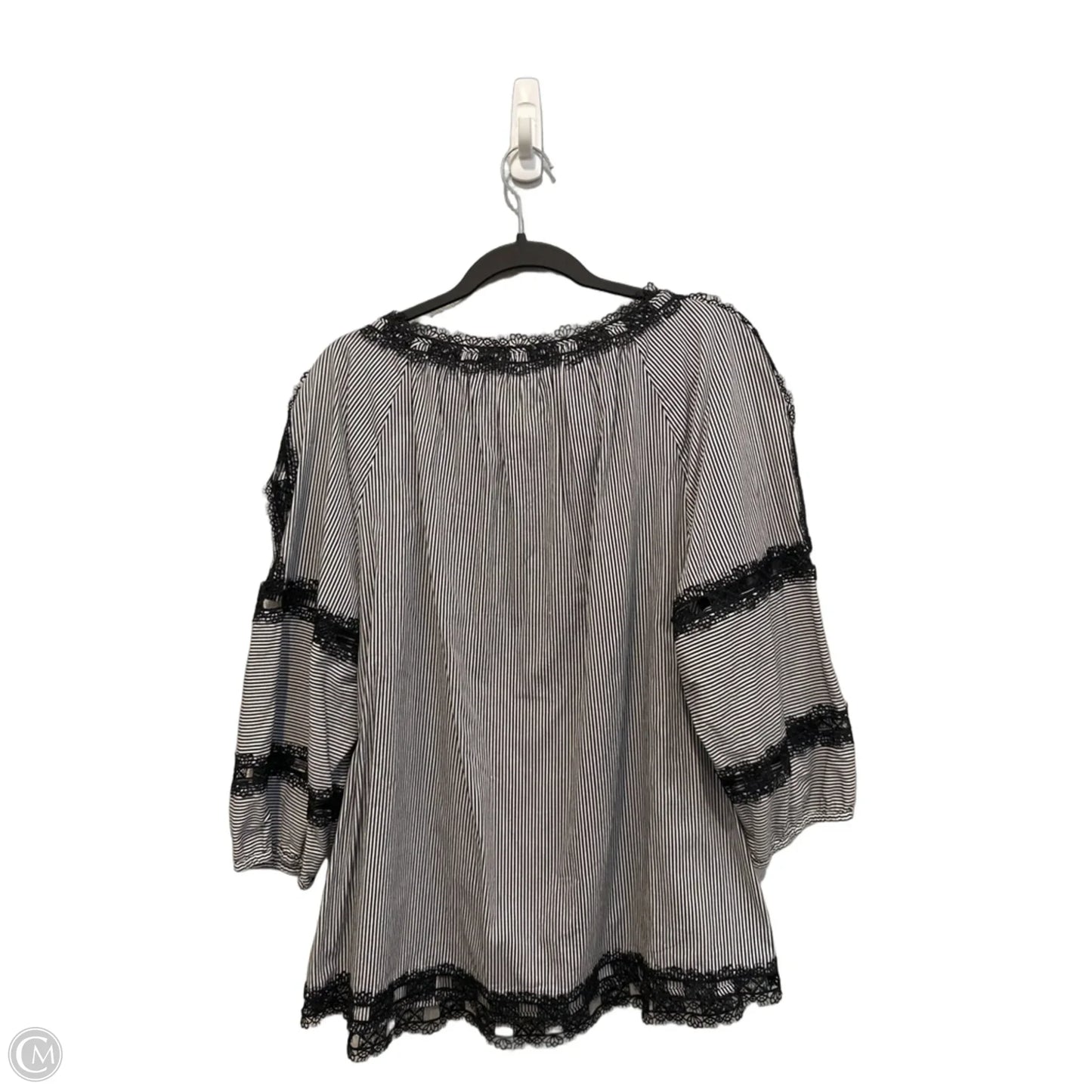Top 3/4 Sleeve By Chicos In Black & White, Size: Xl