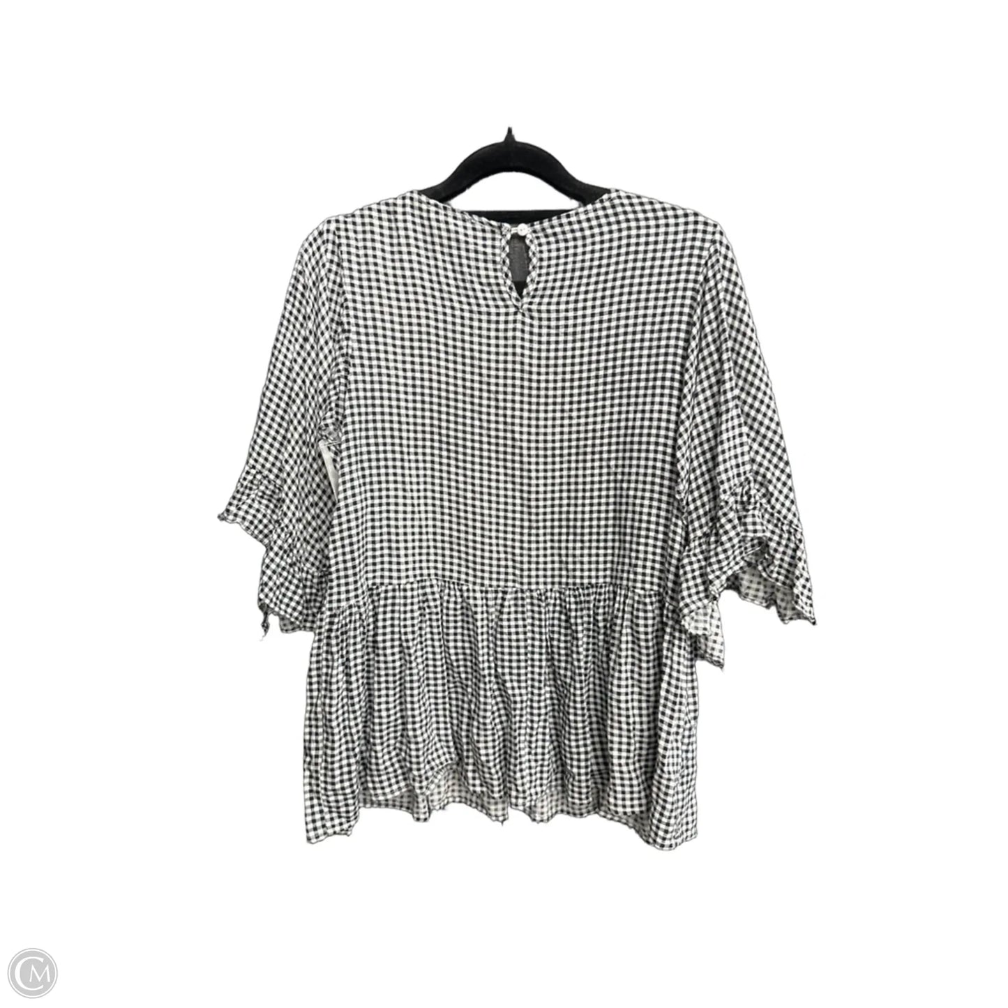 Top Short Sleeve By Entro In Plaid Pattern, Size: S