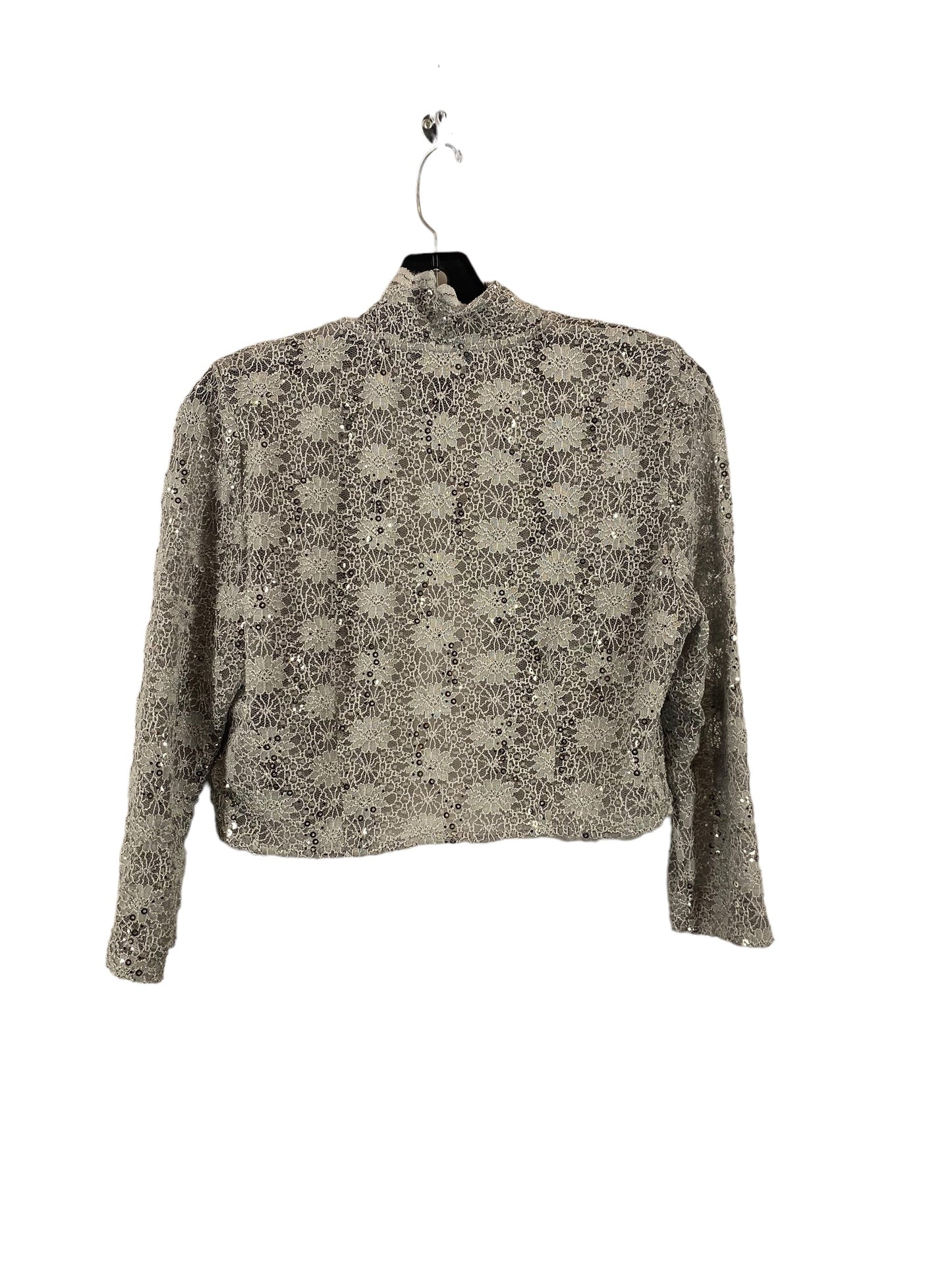 Shawl By R And M Richards Size: M