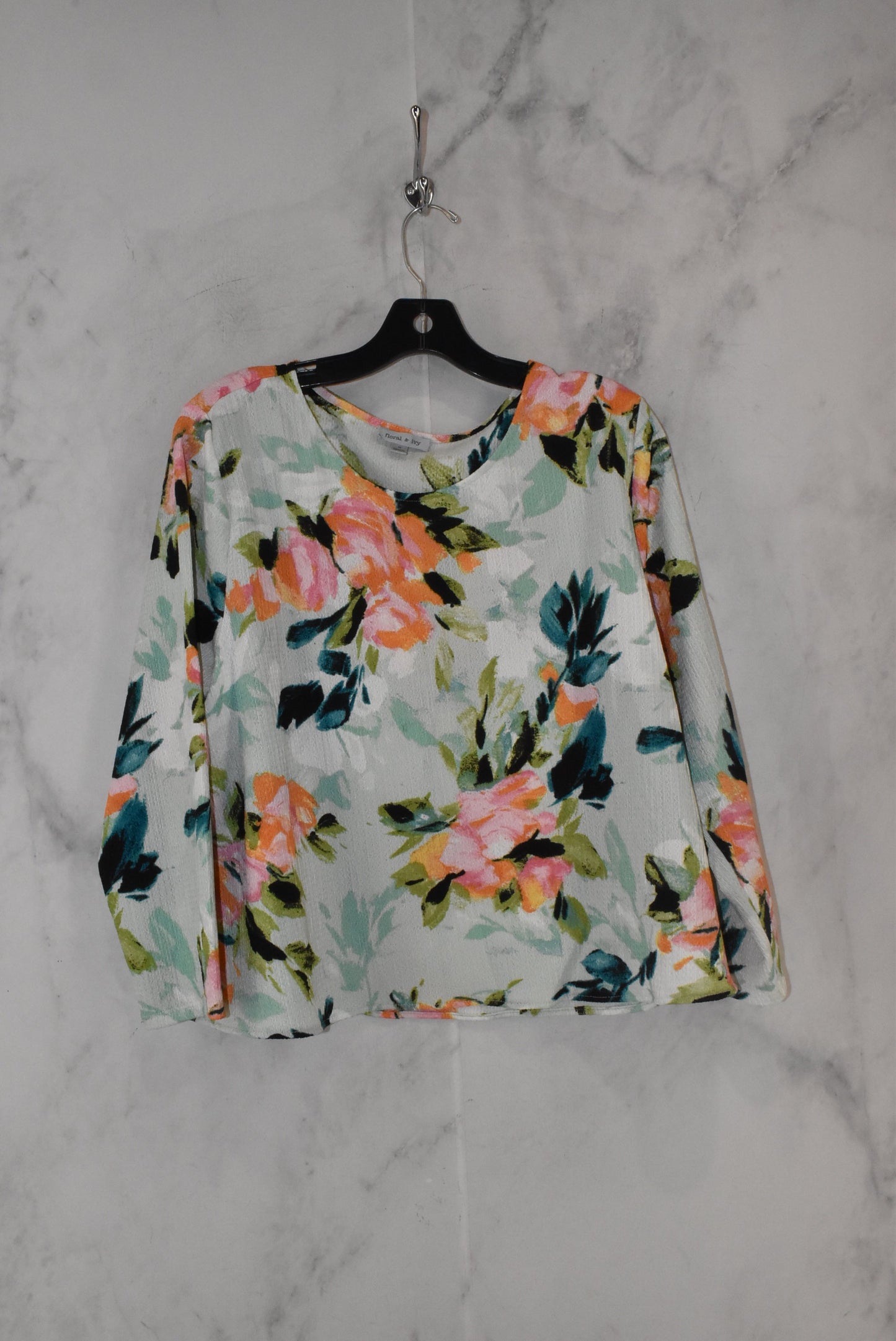 Top Long Sleeve By Clothes Mentor Size: M