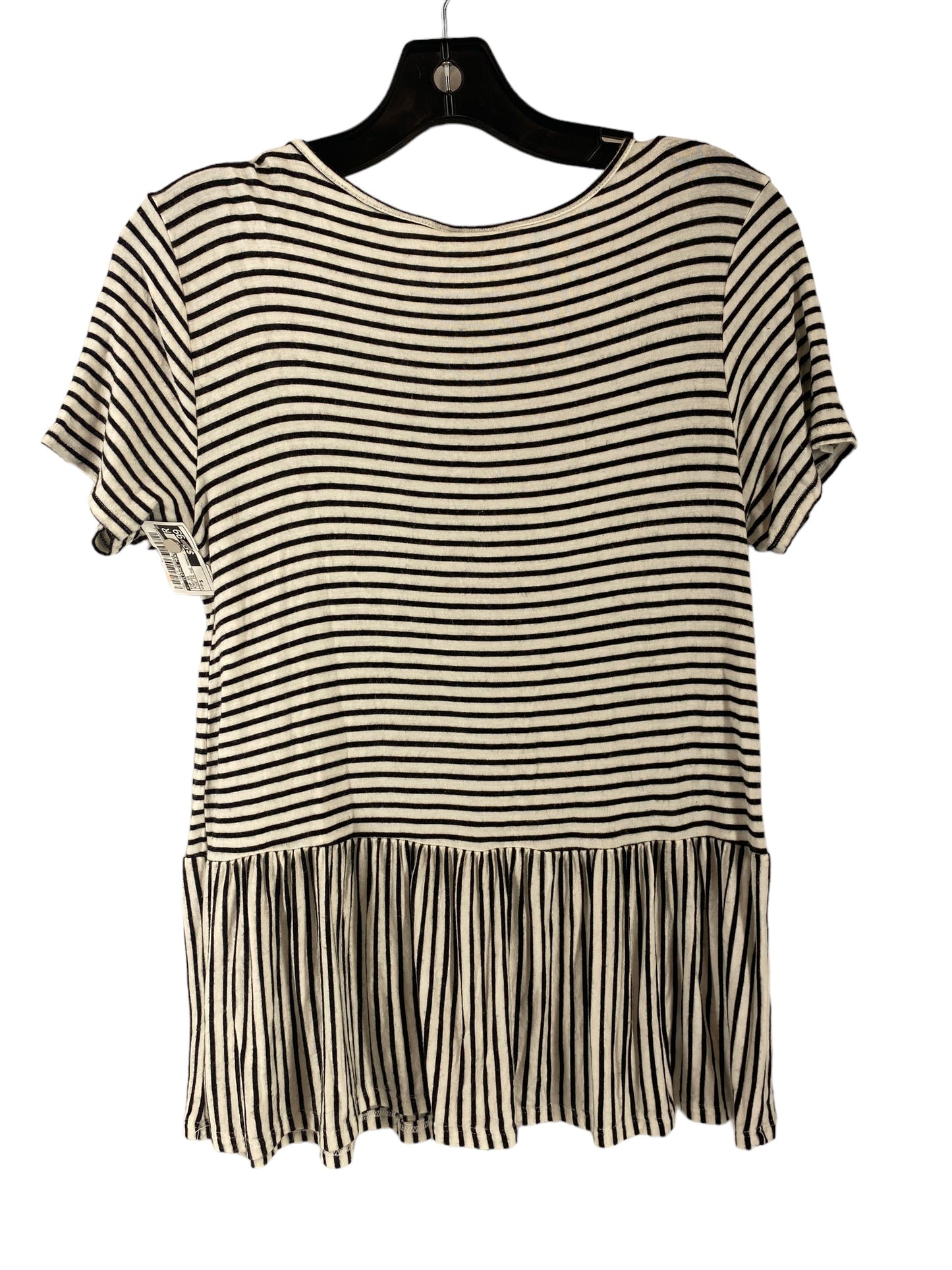 Top Short Sleeve By Clothes Mentor Size: S