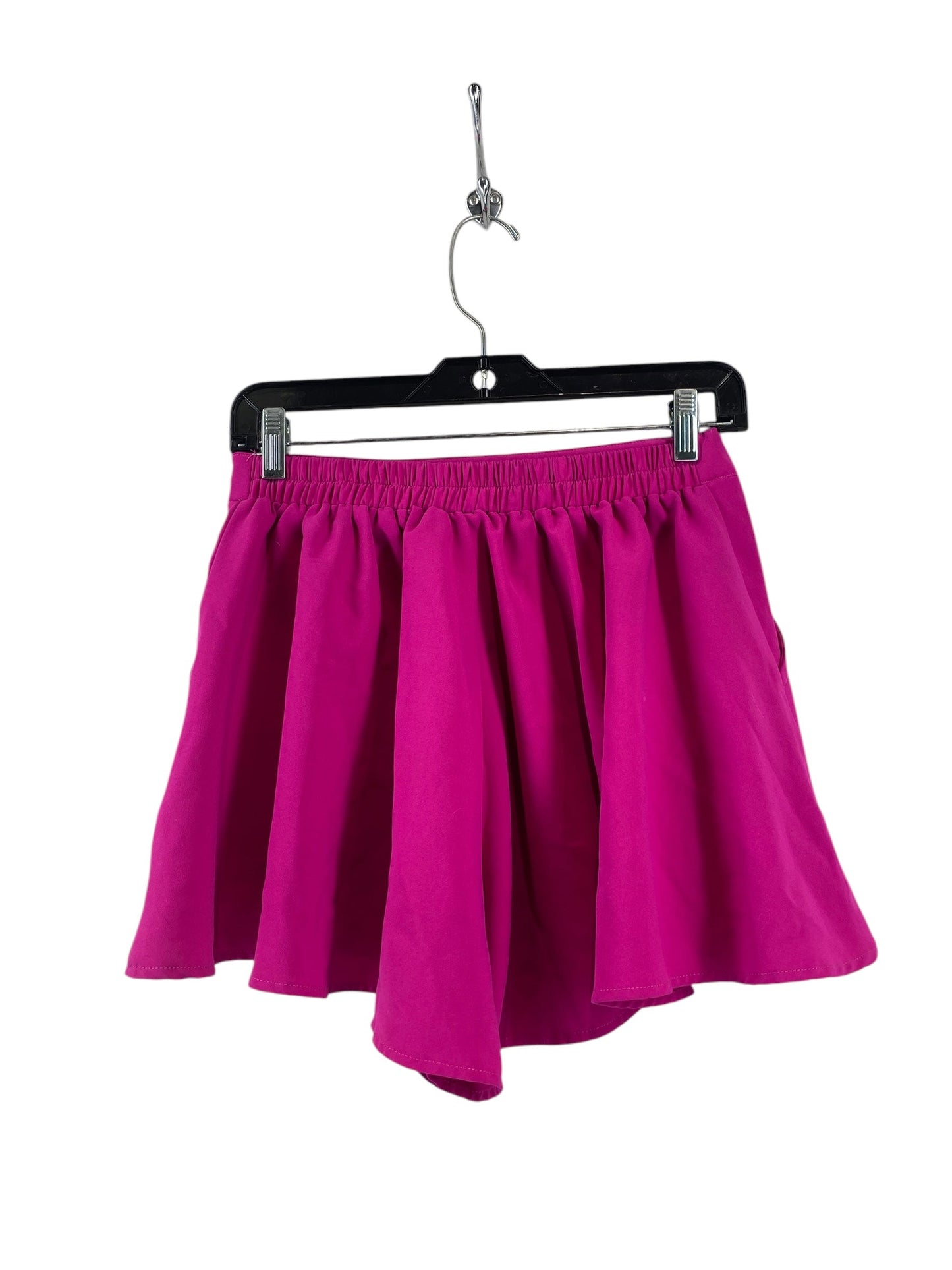 Shorts By Tcec Size: M