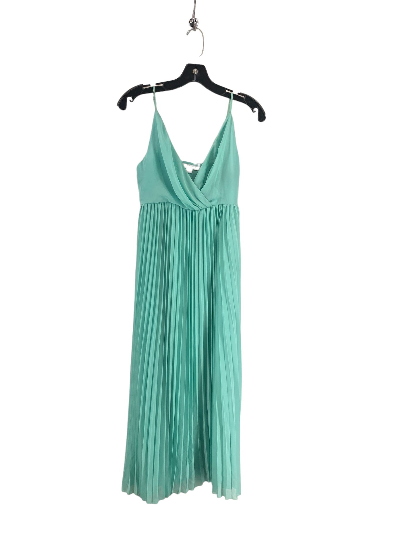 Dress Casual Midi By Favlux Size: M