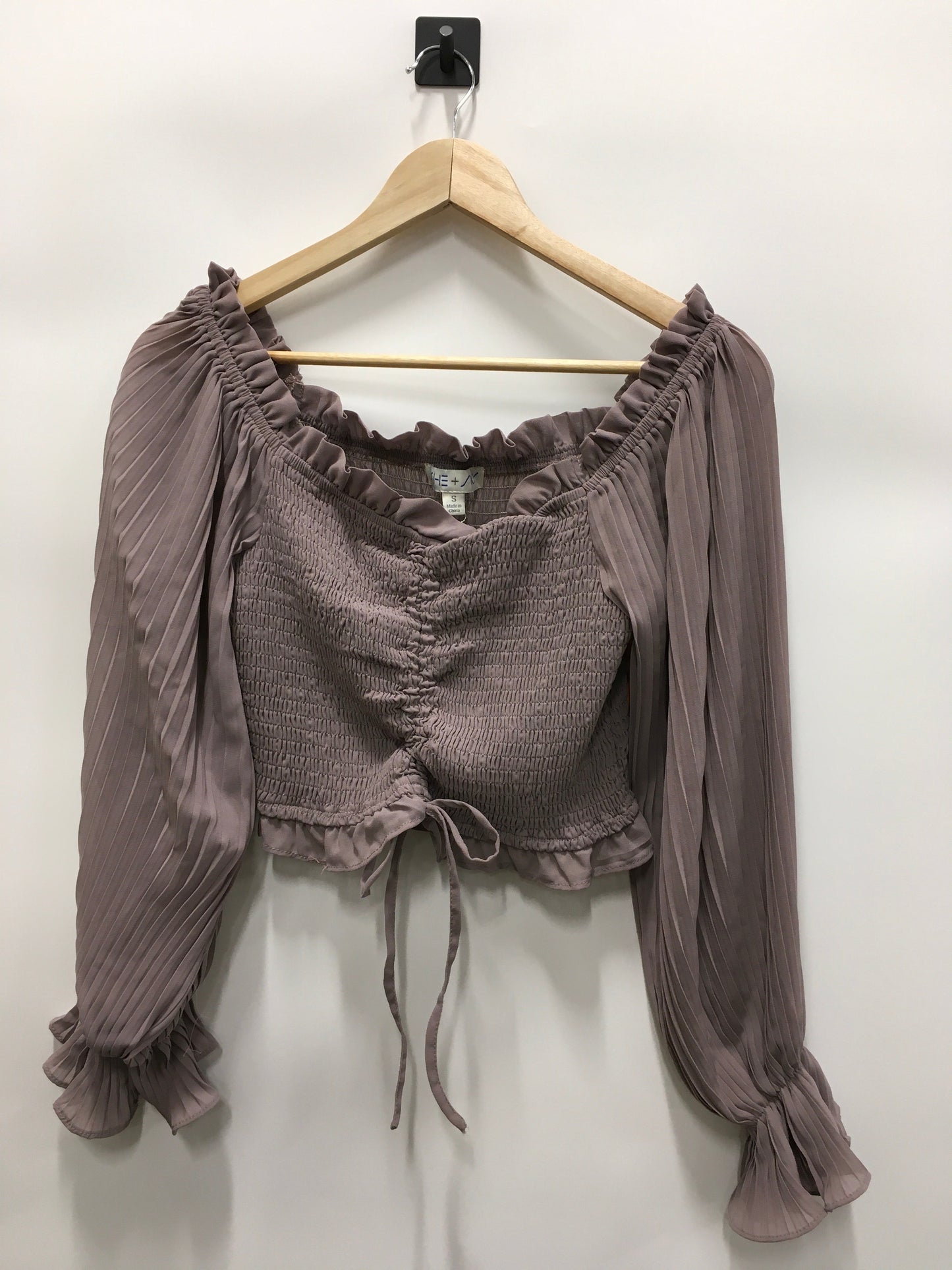 Top Long Sleeve By She + Sky Size: S