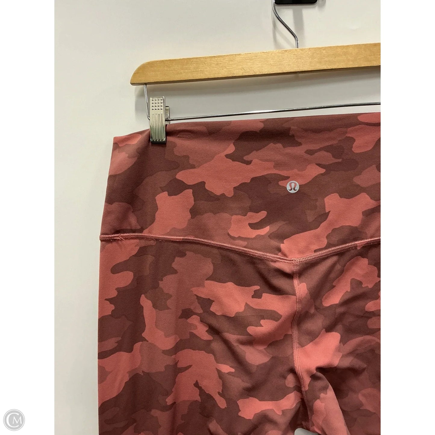 Athletic Capris By Lululemon In Camouflage Print, Size: 14