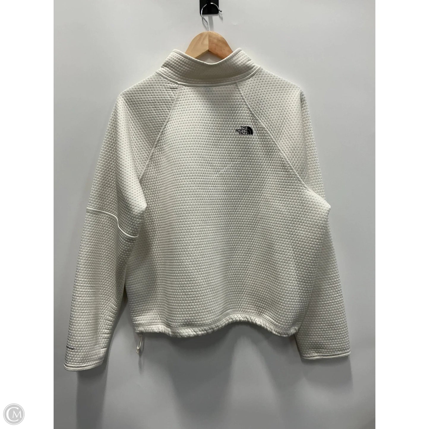 Athletic Top Long Sleeve Collar By The North Face In White, Size: Xl