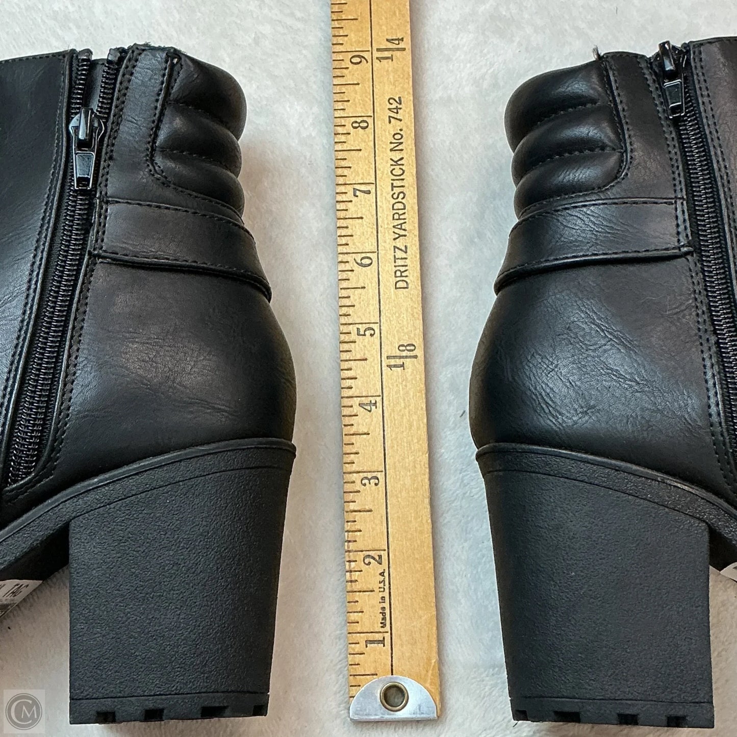 Boots Ankle Heels By Mia In Black, Size: 7.5