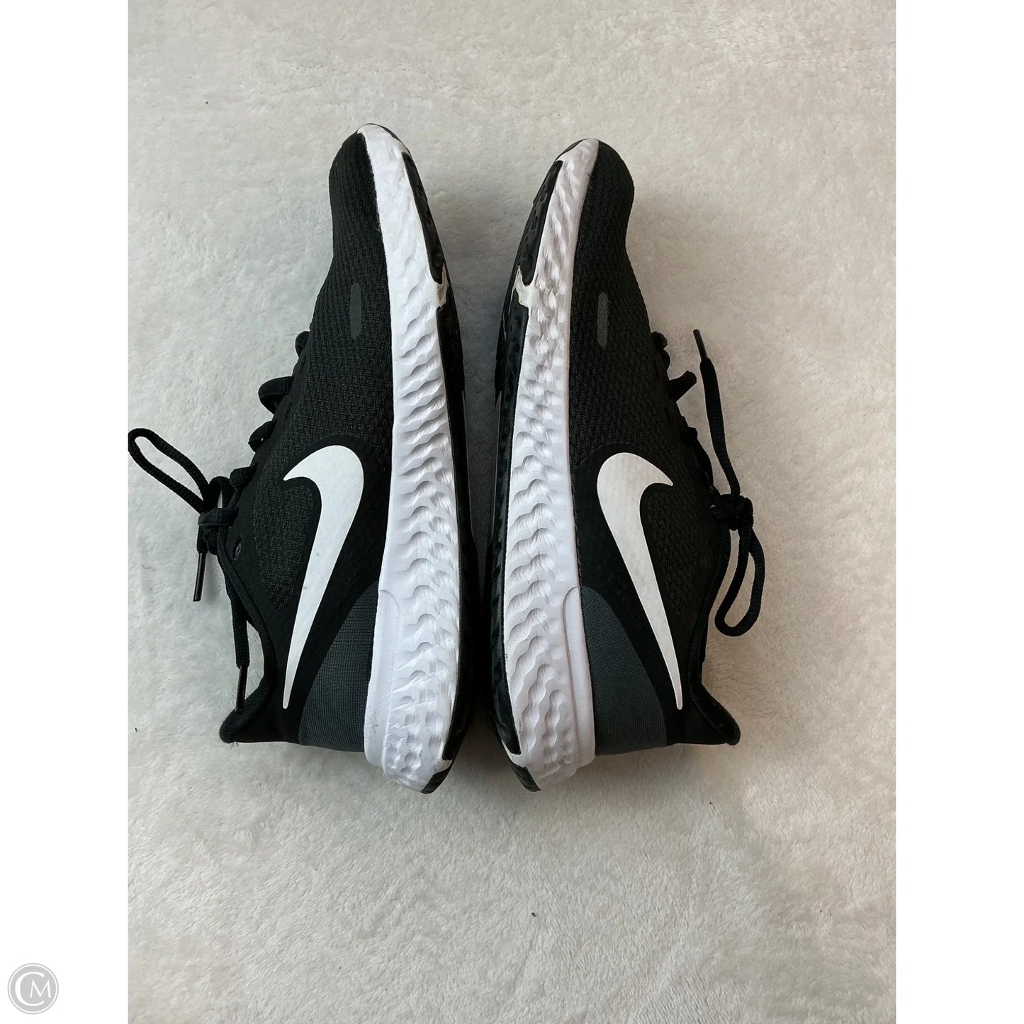 Shoes Athletic By Nike In Black, Size: 6