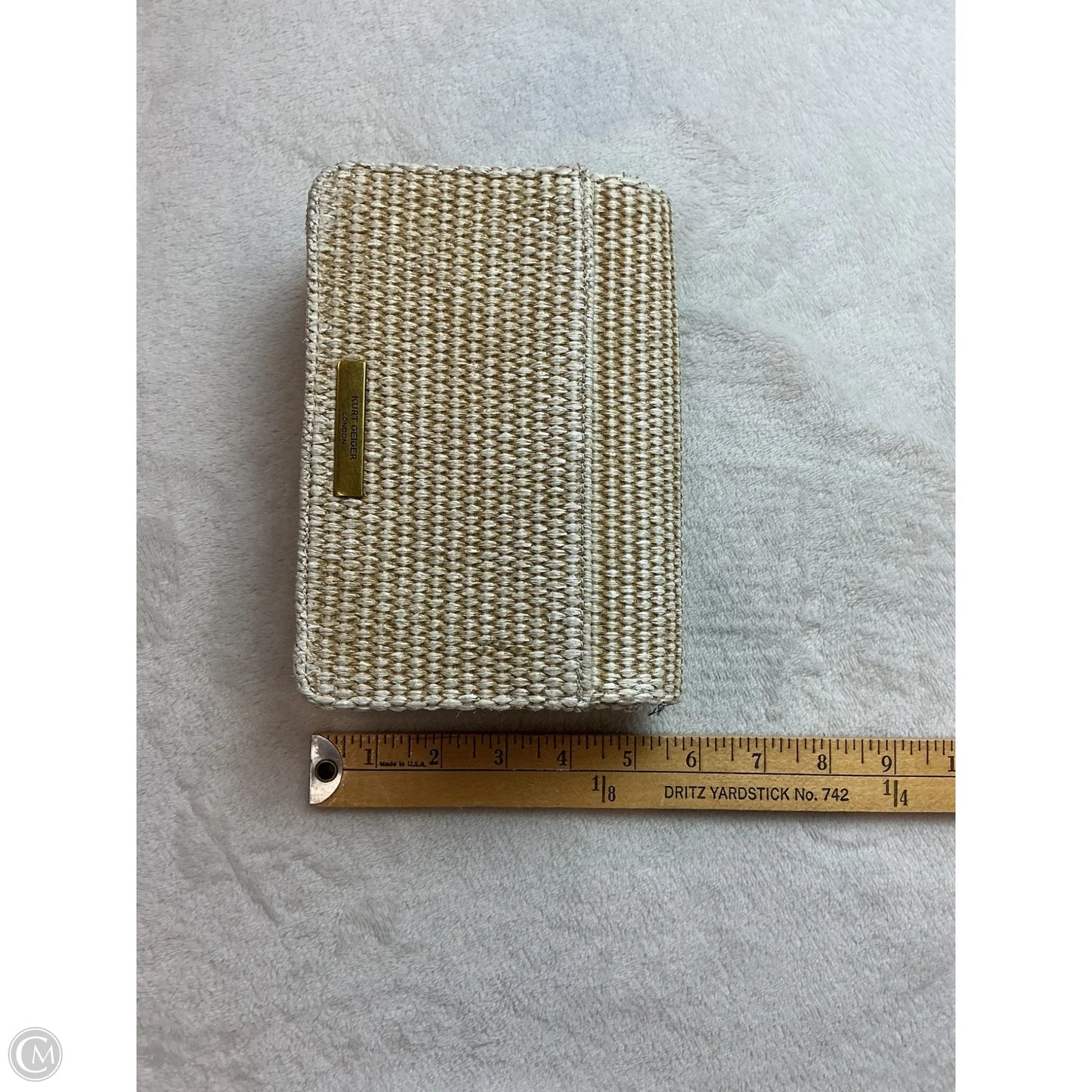 Clutch Designer By Kurt Geiger, Size: Medium