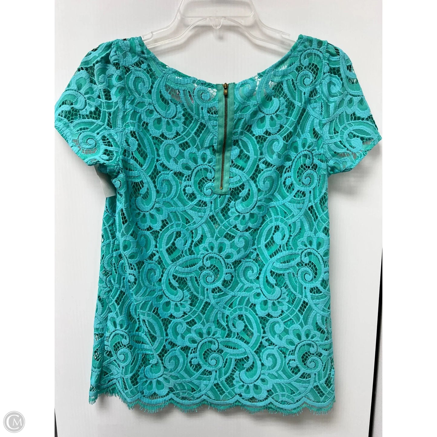 Top Short Sleeve Designer By Lilly Pulitzer In Teal, Size: S