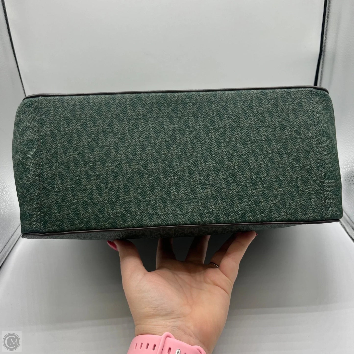 Handbag Designer By Michael Kors, Size: Medium