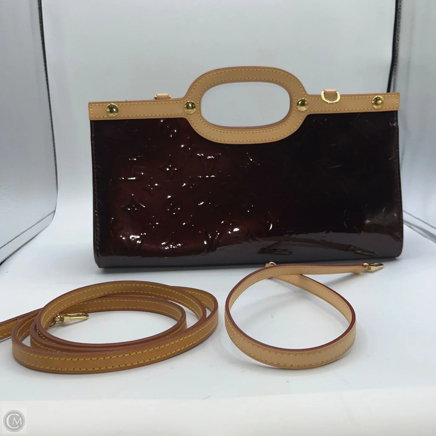 Handbag Luxury Designer By Louis Vuitton, Size: Medium