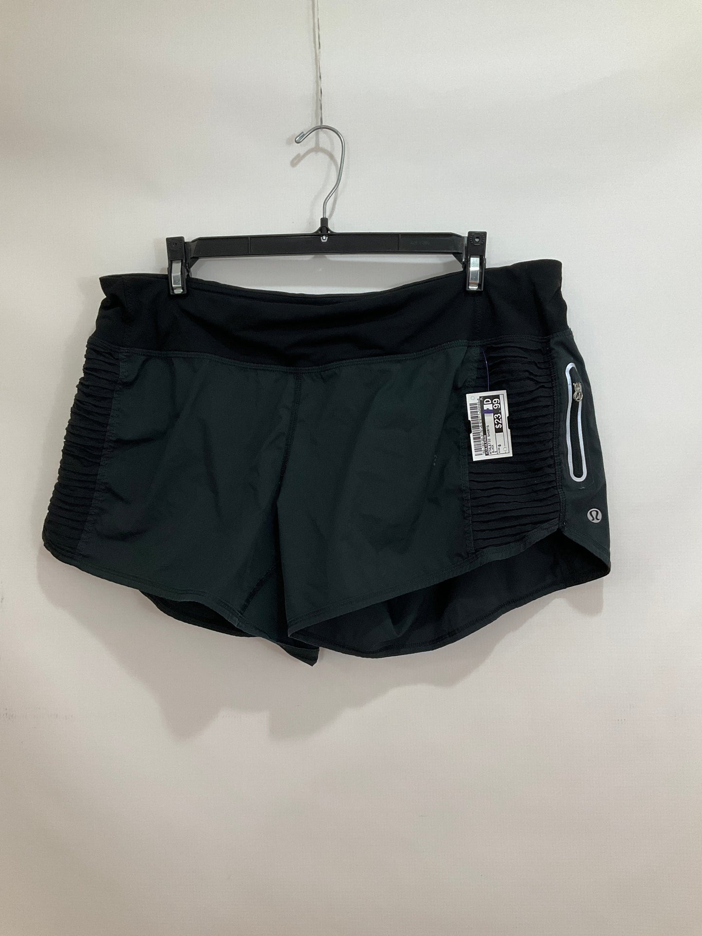Athletic Shorts By Lululemon Size: 6
